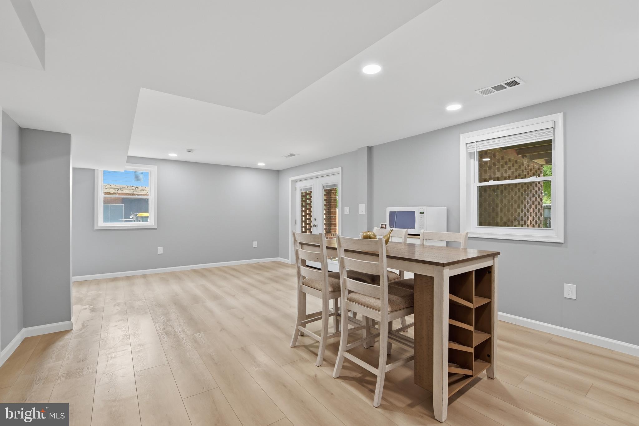 DEREN PARK - Residential
