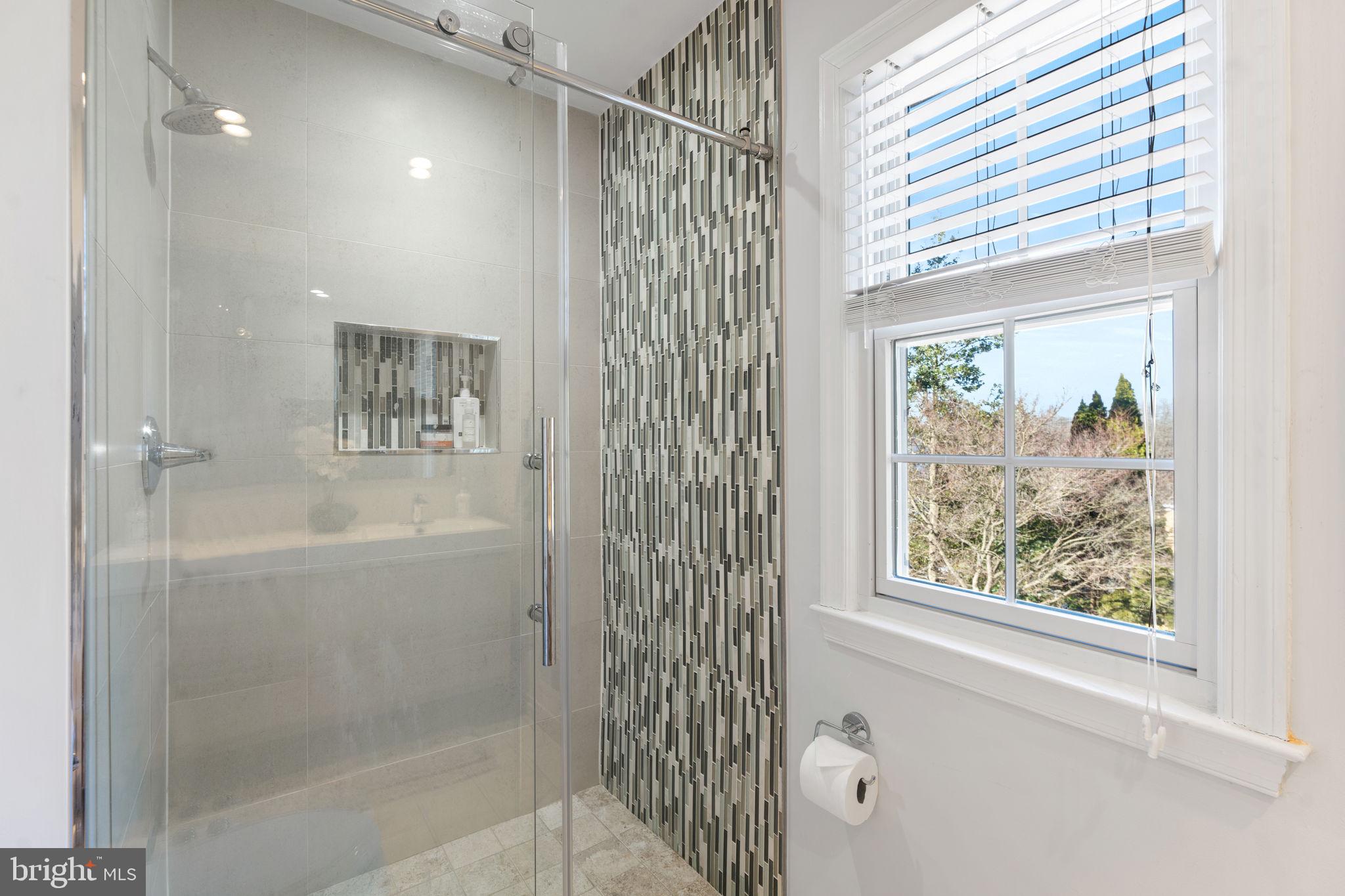 DOLLEY MADISON ESTATES - Residential
