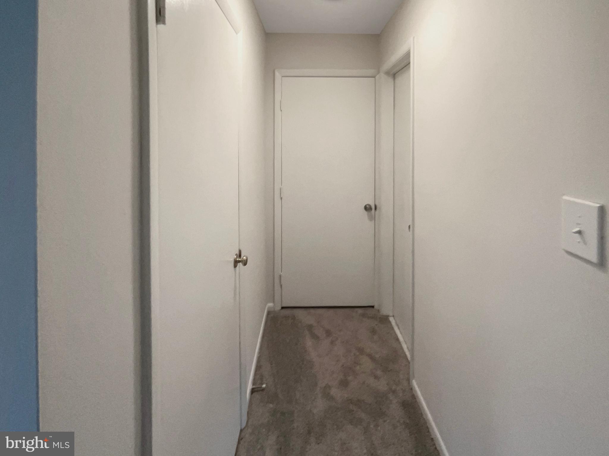 LAWNVALE ESTATES - Residential