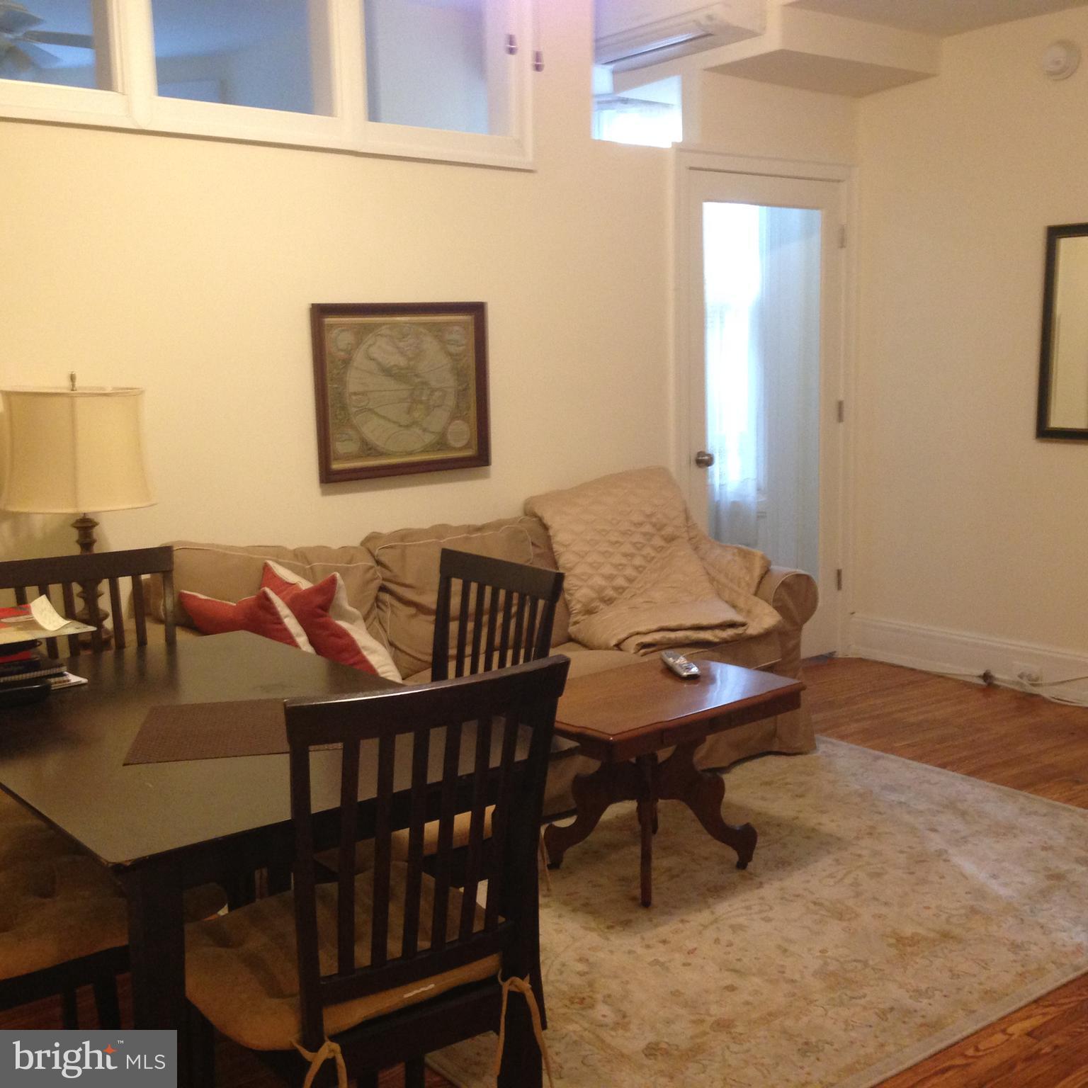FITLER SQUARE - Commercial Sale