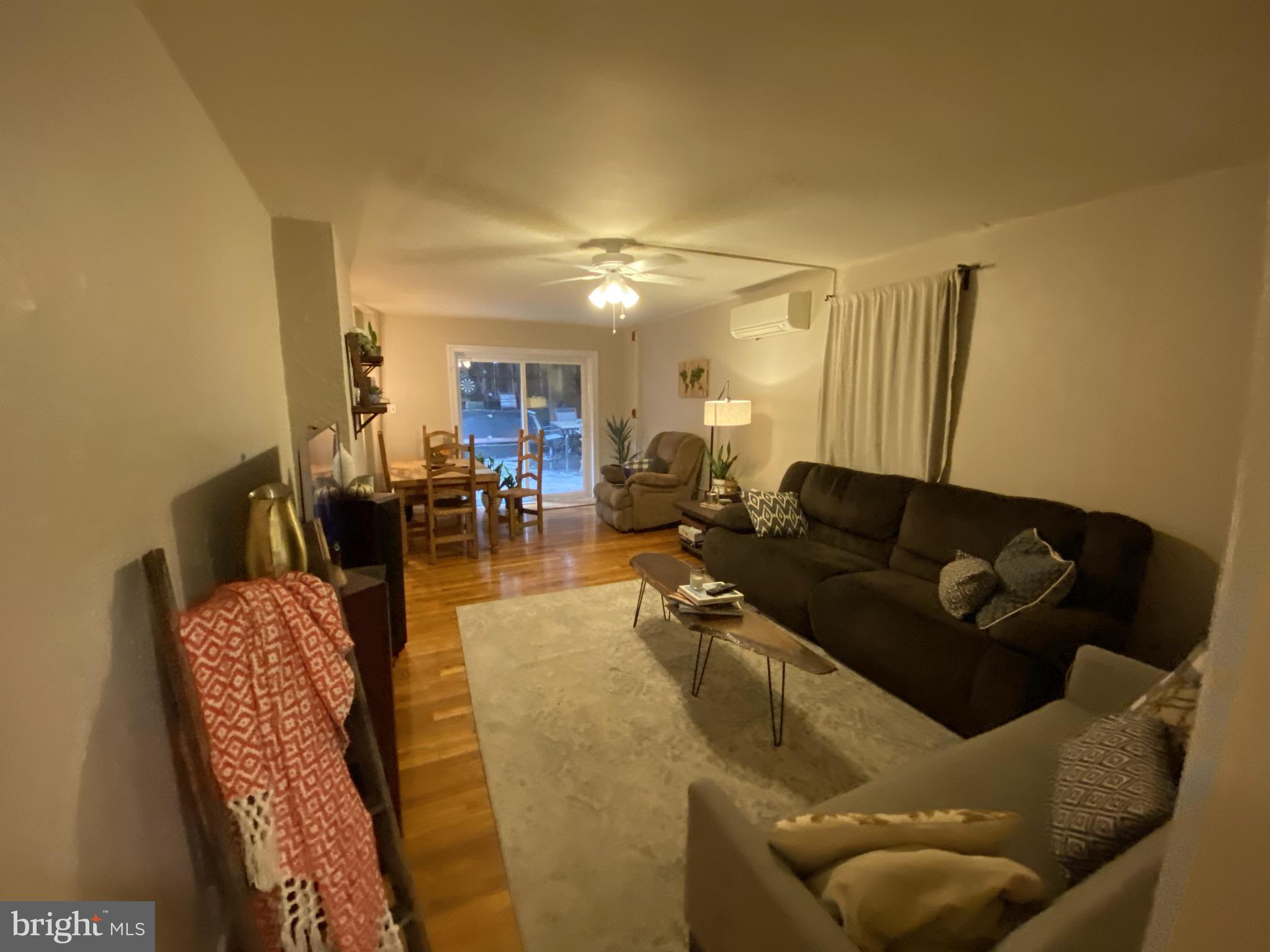 FITLER SQUARE - Commercial Sale