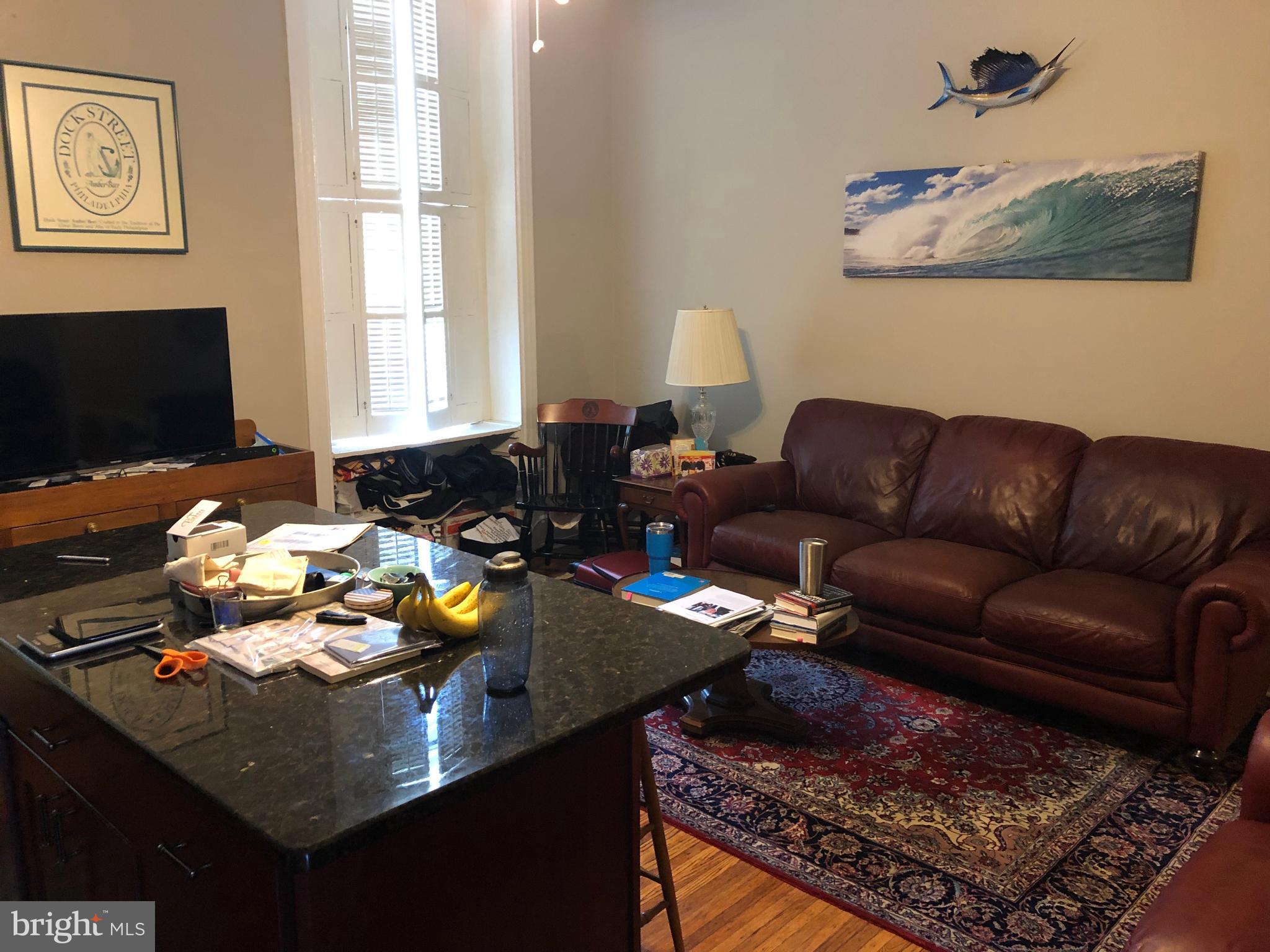 FITLER SQUARE - Commercial Sale