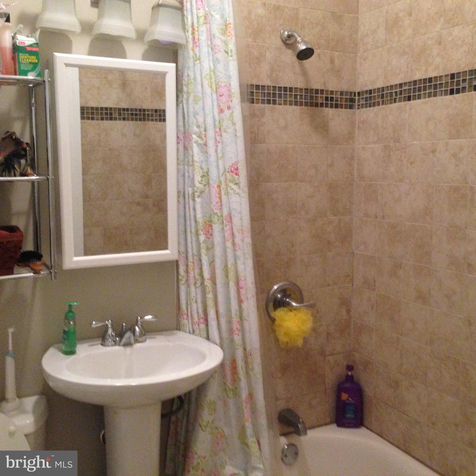 FITLER SQUARE - Commercial Sale