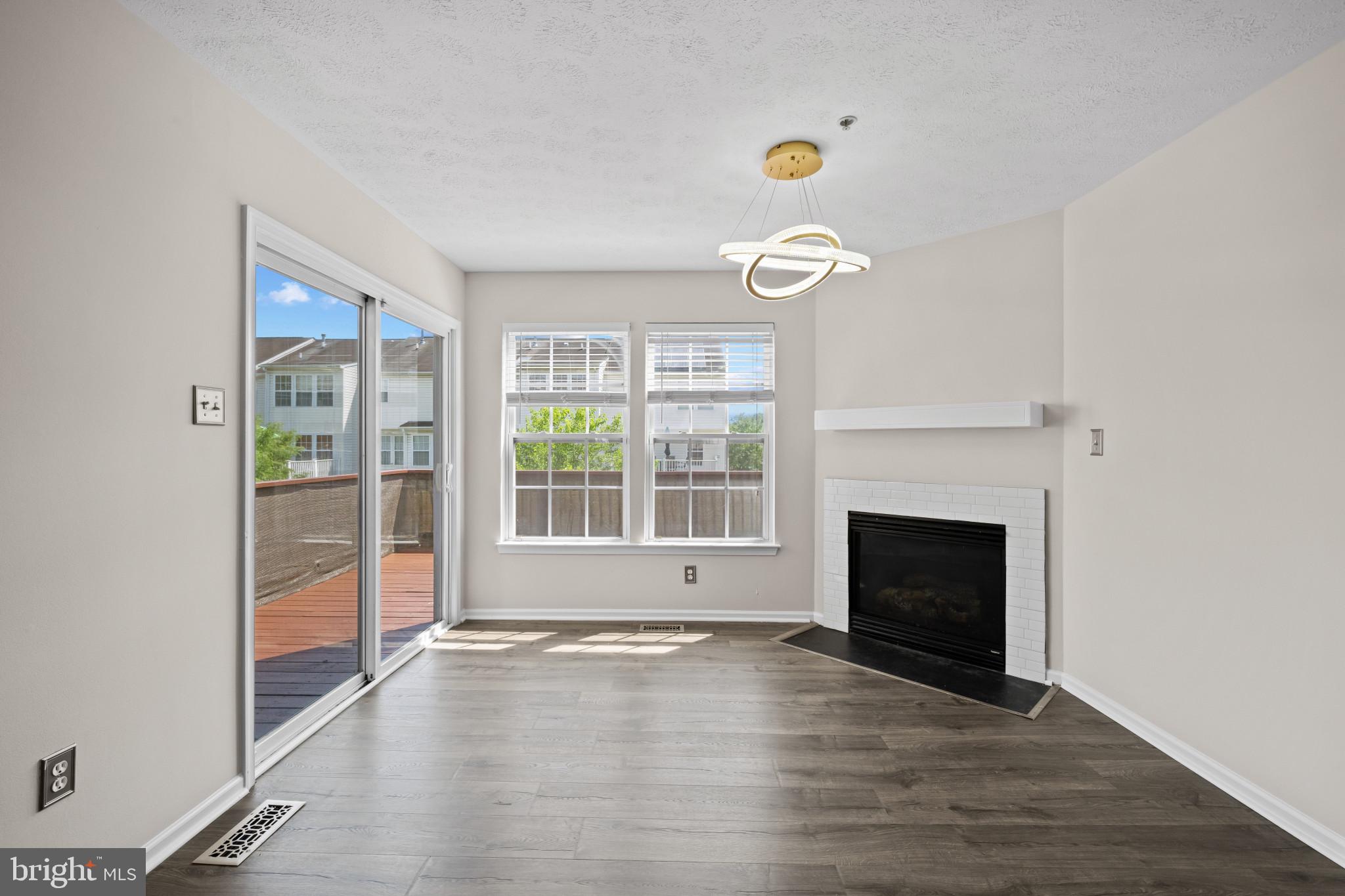 MIRAMAR LANDING - Residential