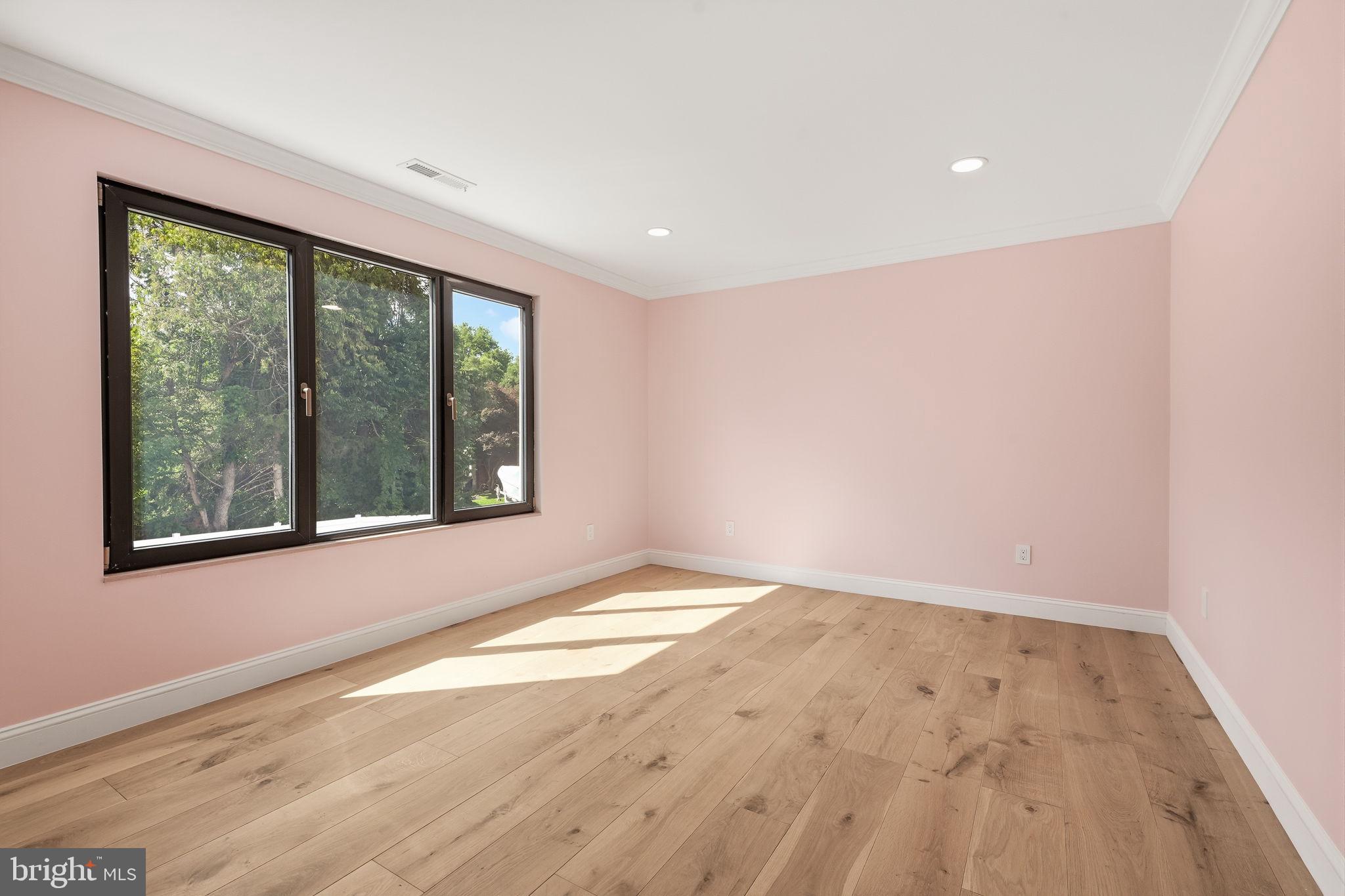 ALBIDALE - Residential