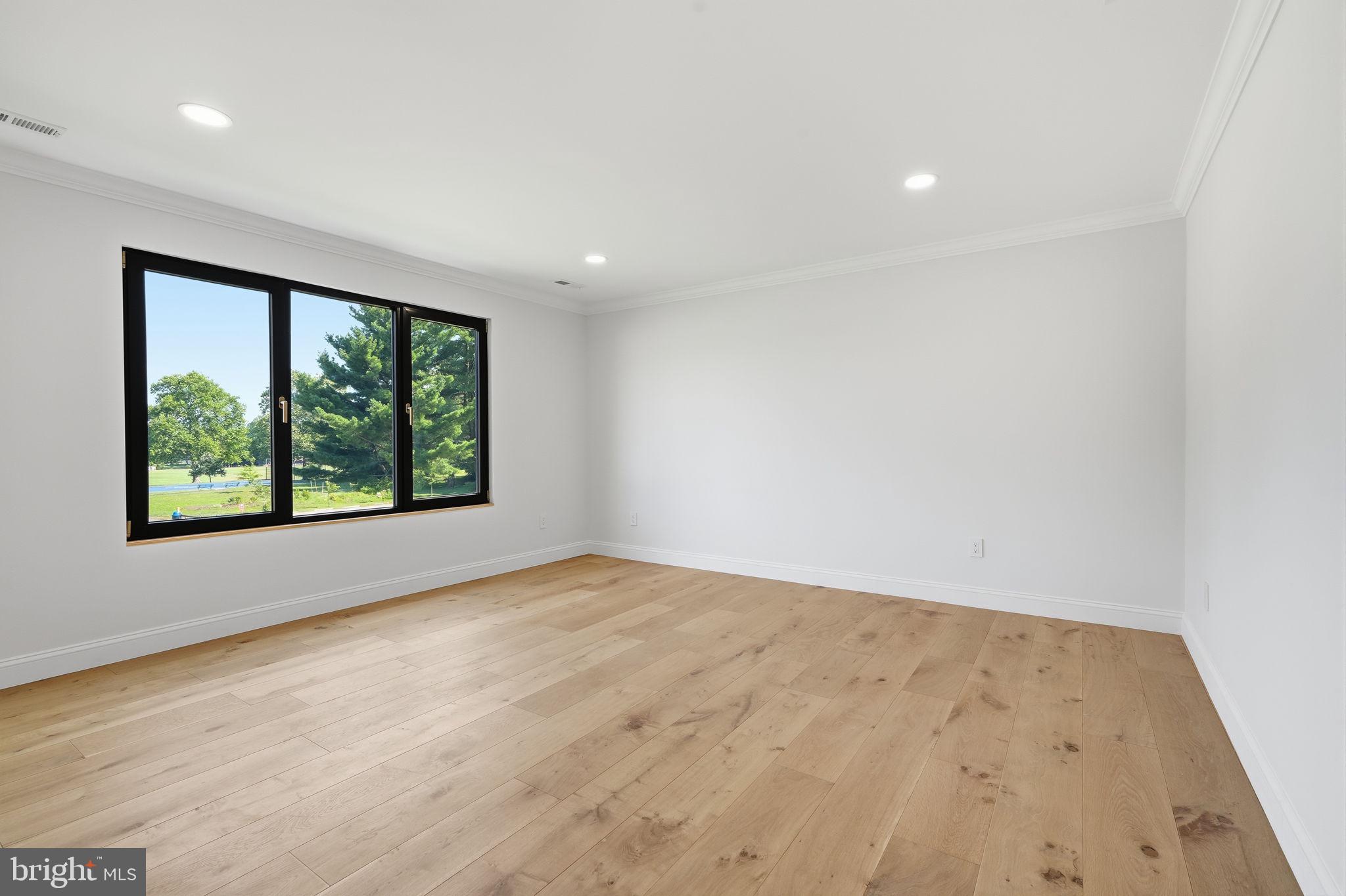 ALBIDALE - Residential