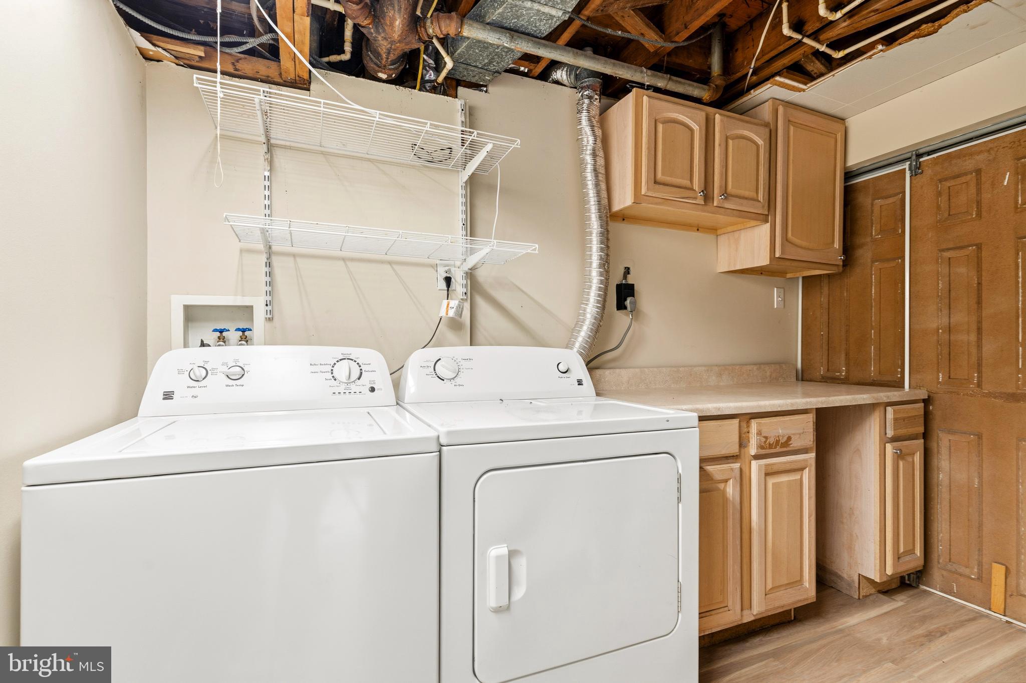 COLLEGE PARK WOODS - Residential