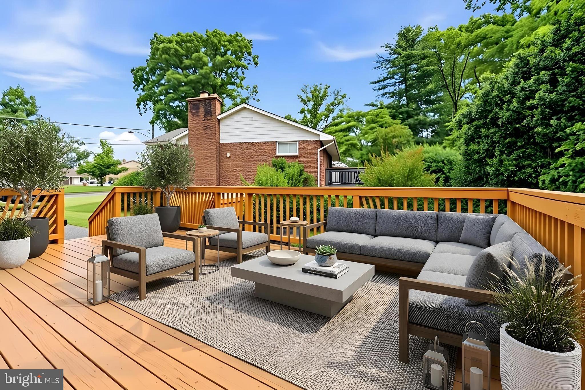 COLLEGE PARK WOODS - Residential