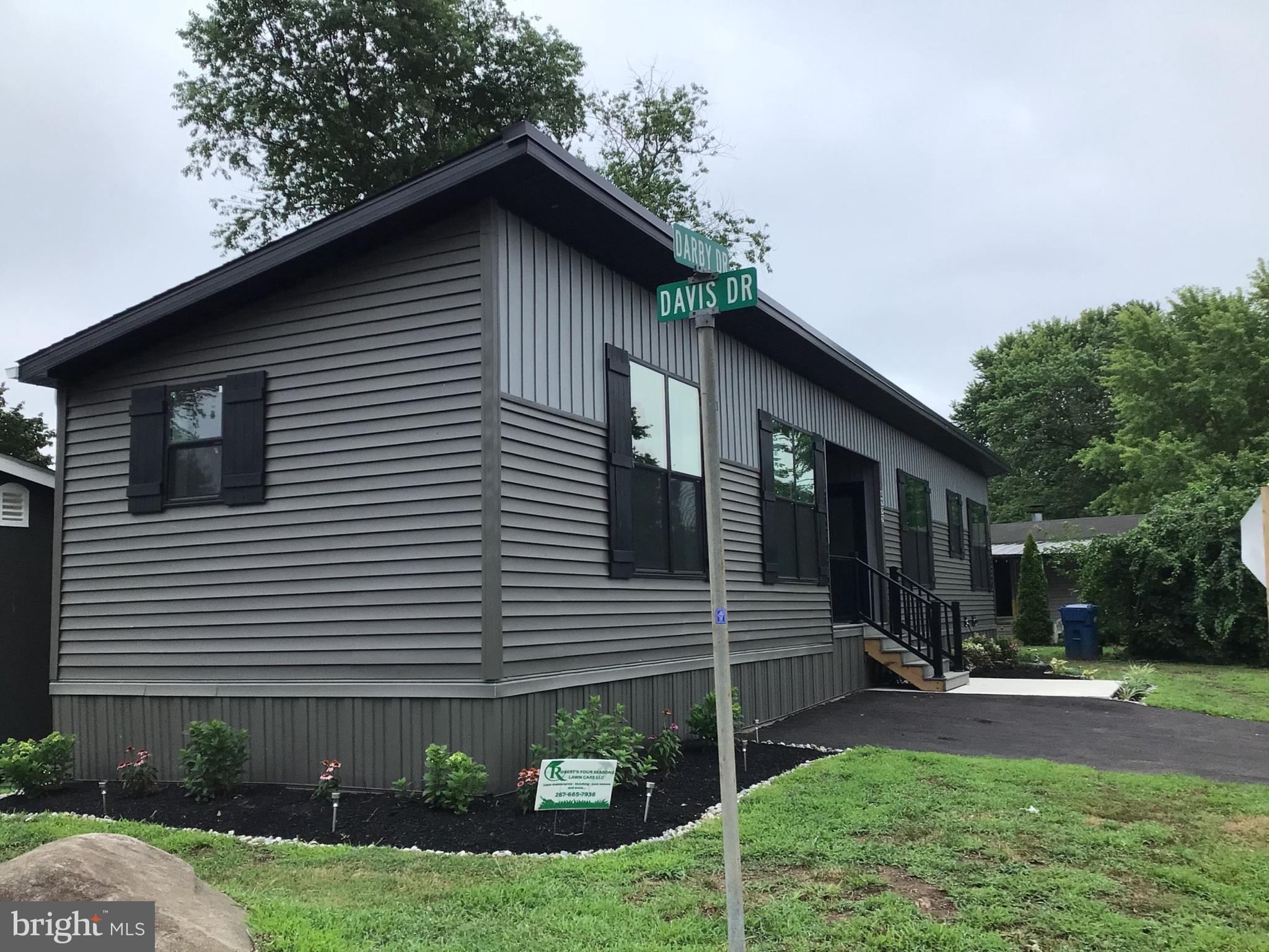 PENNWOOD CROSSING - Residential