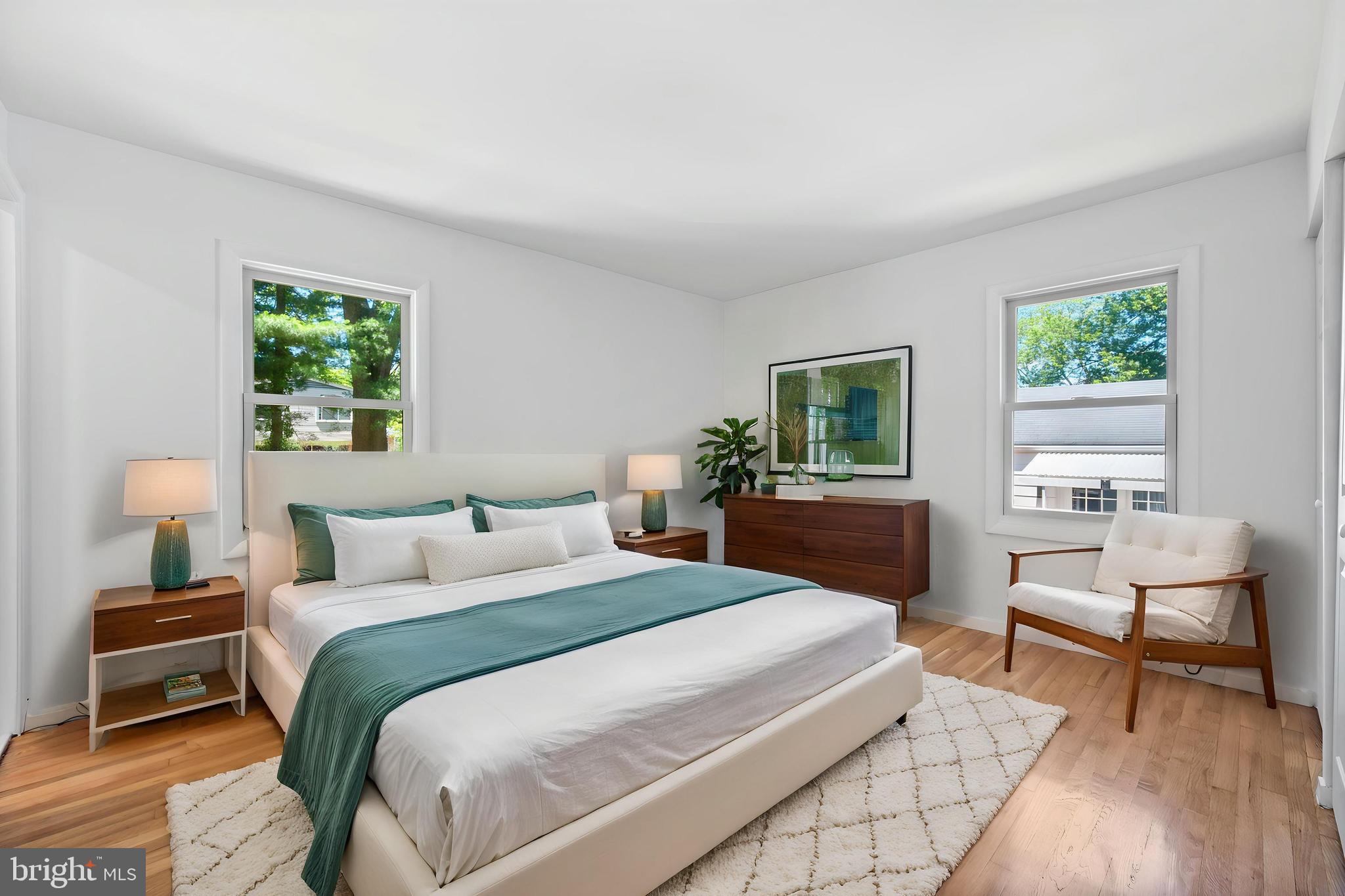 GREENWOOD KNOLLS - Residential