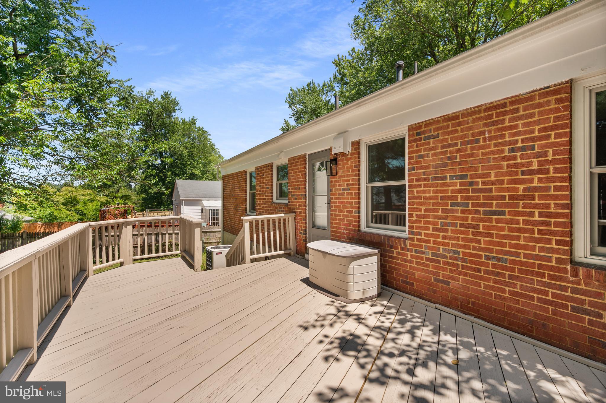 GREENWOOD KNOLLS - Residential