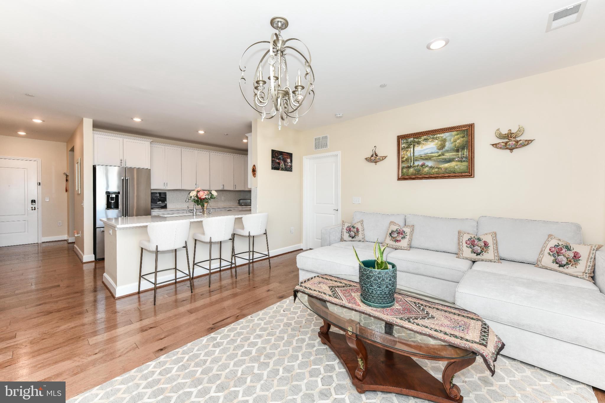 THE ATRIUM AT METROWEST - Residential