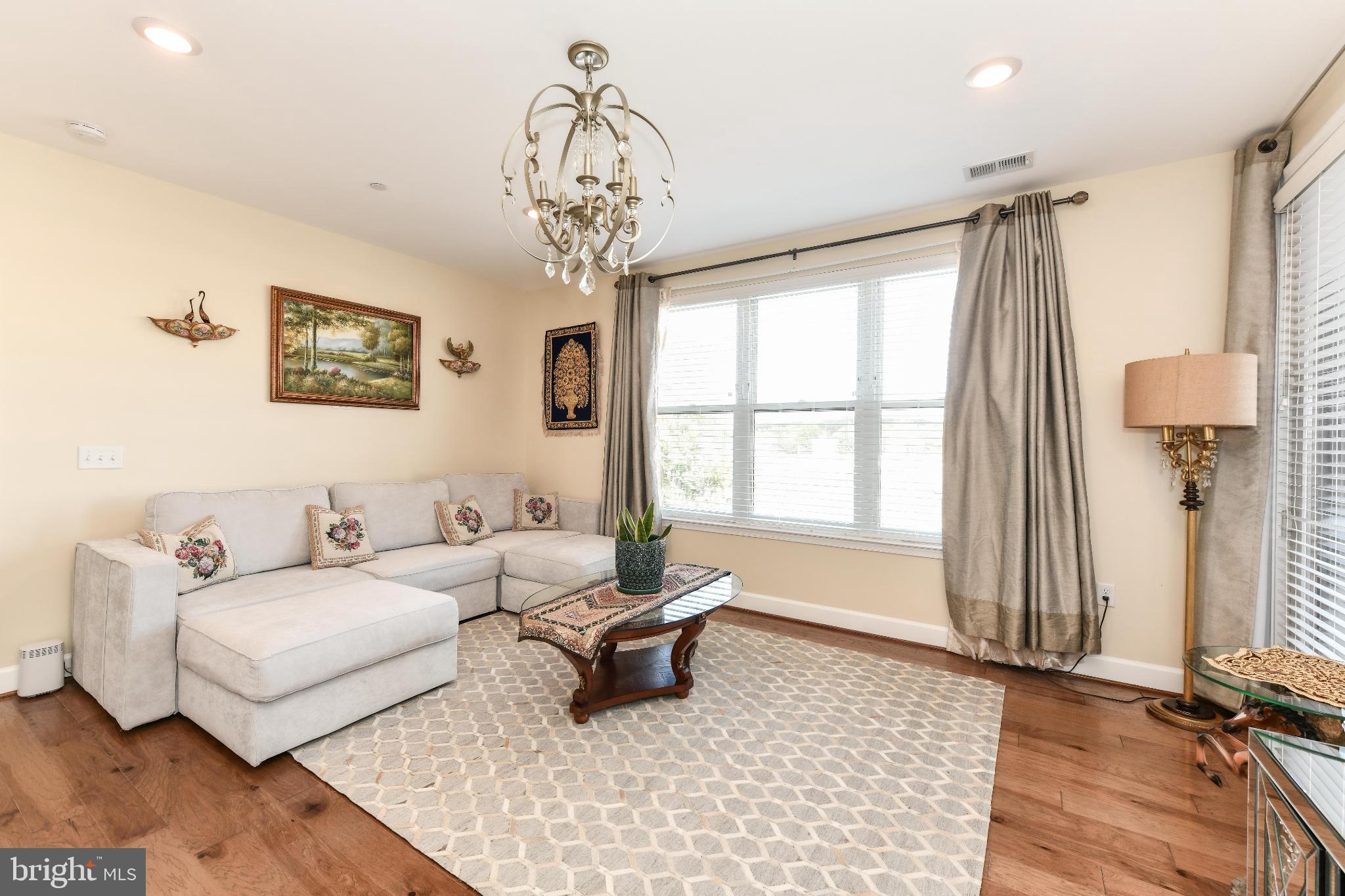 THE ATRIUM AT METROWEST - Residential