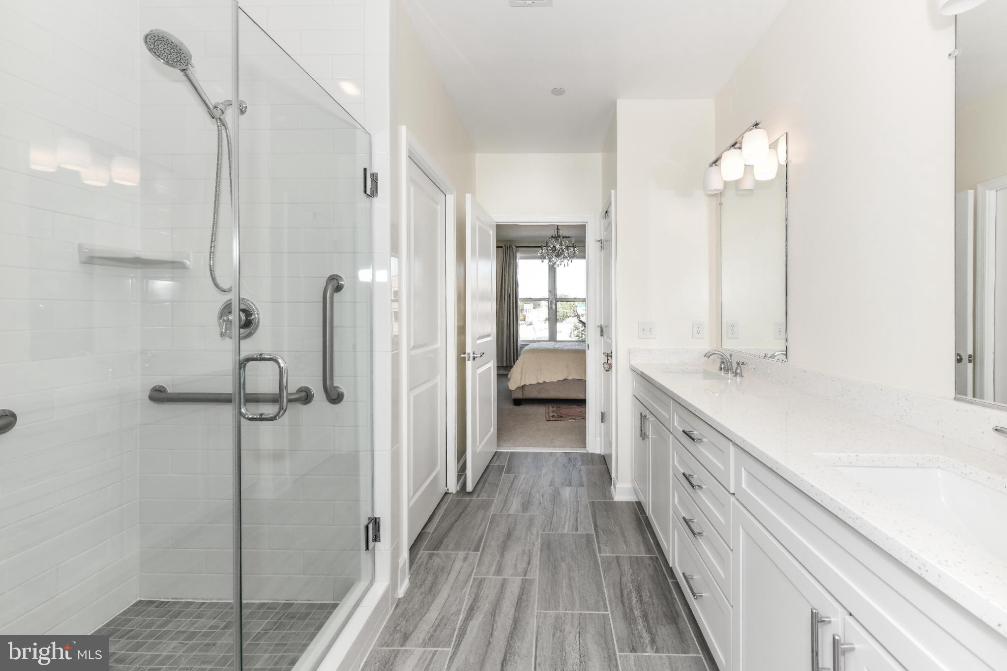 THE ATRIUM AT METROWEST - Residential
