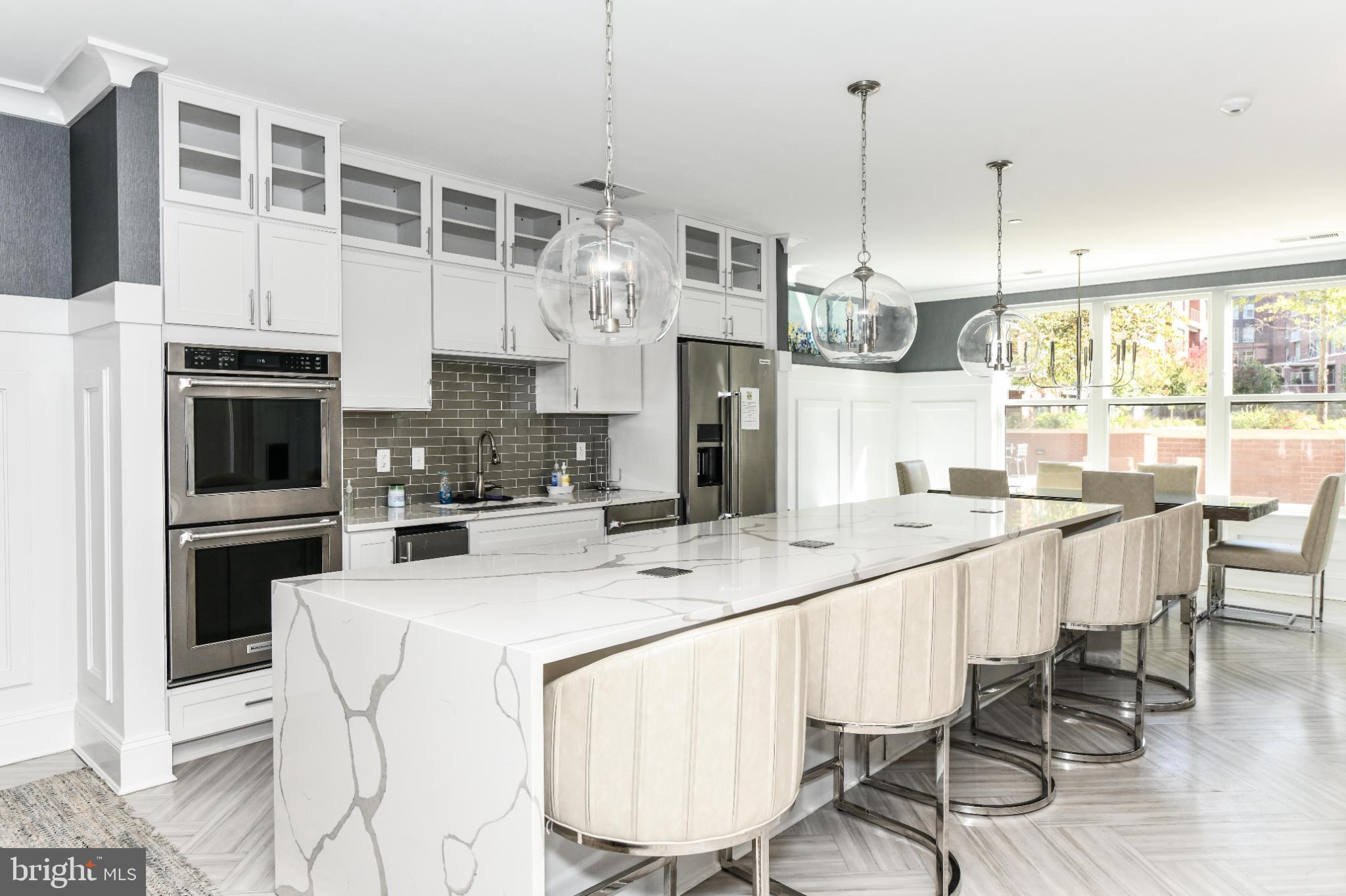 THE ATRIUM AT METROWEST - Residential