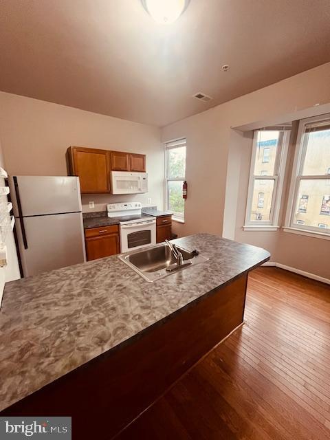 HIGHLANDTOWN - Residential Lease