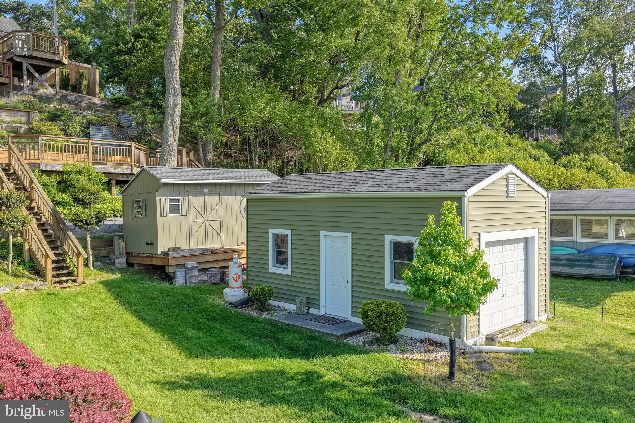 CHESAPEAKE ISLE - Residential