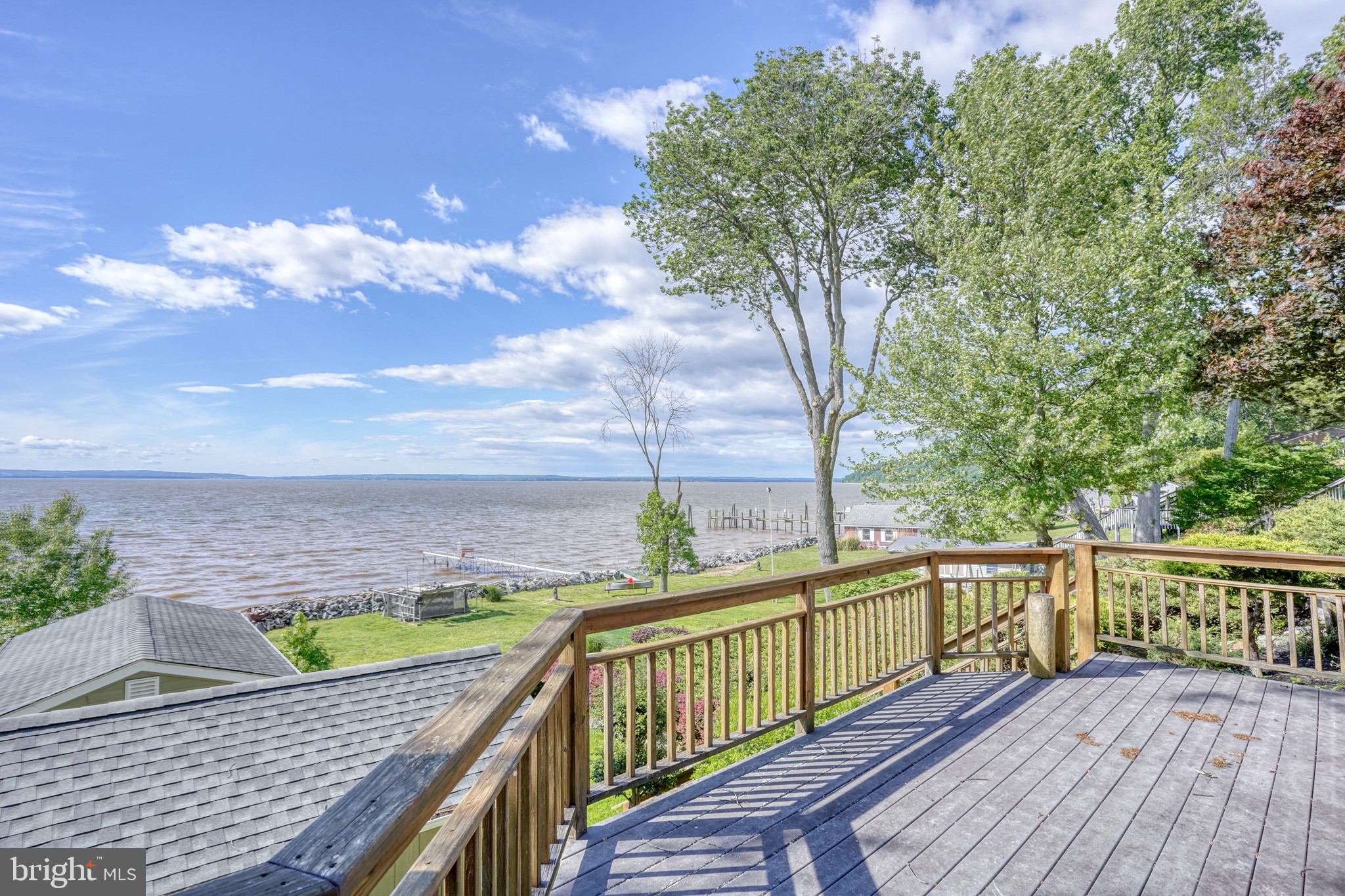 CHESAPEAKE ISLE - Residential