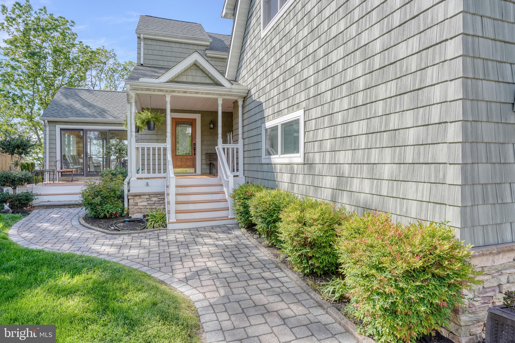 CHESAPEAKE ISLE - Residential
