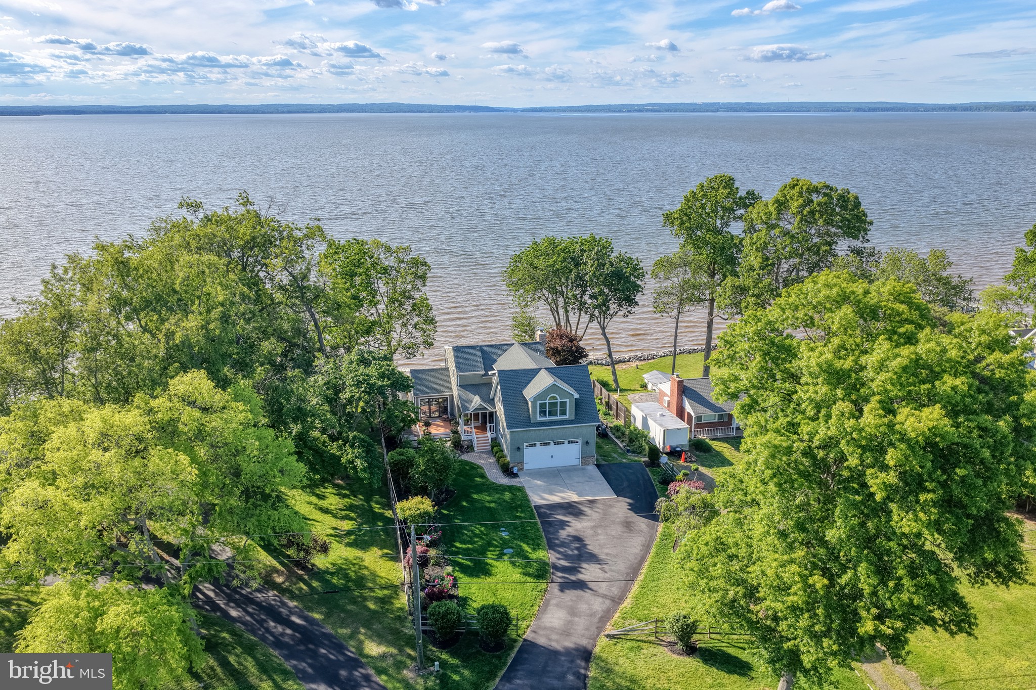 CHESAPEAKE ISLE - Residential