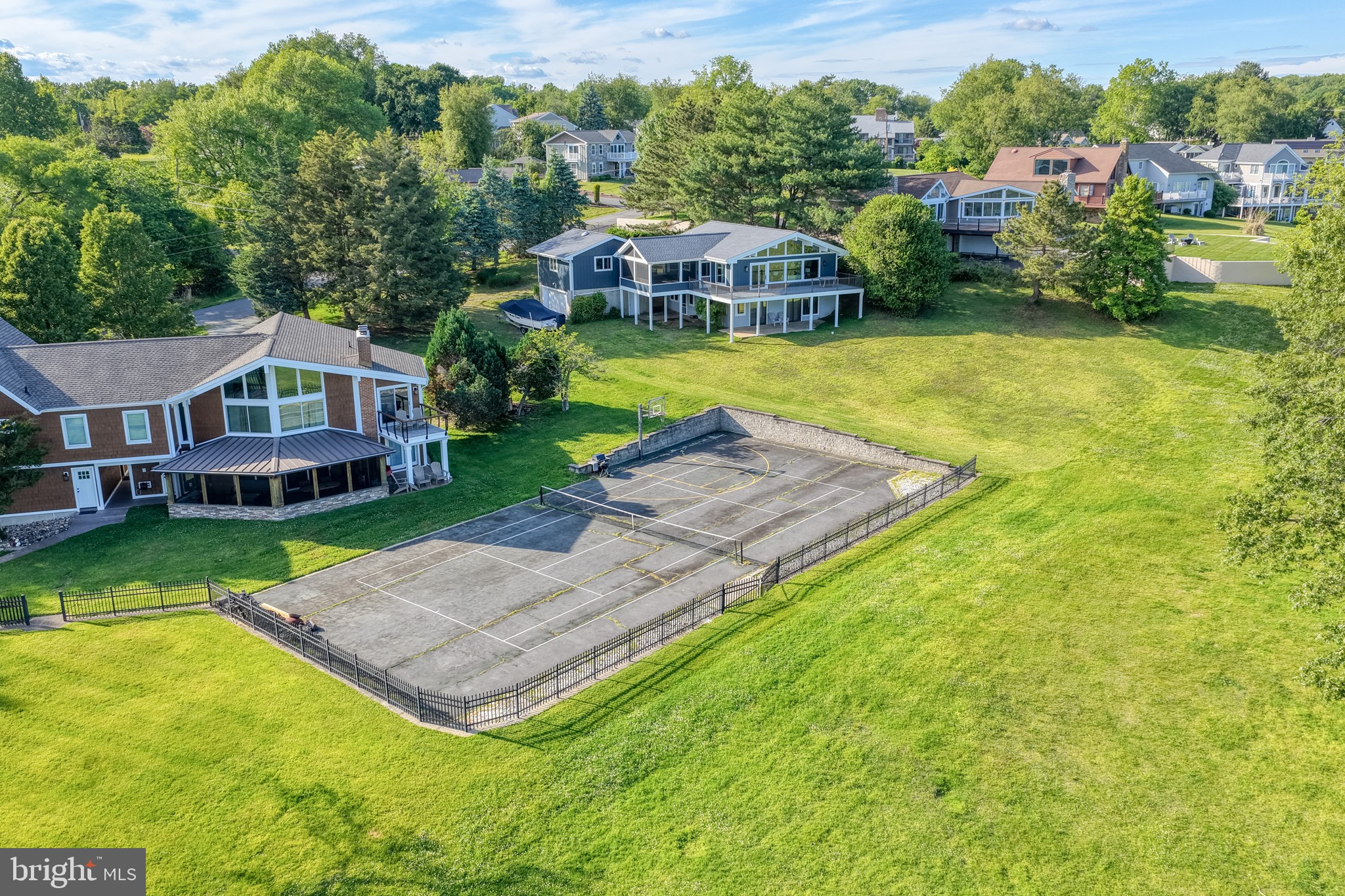 CHESAPEAKE ISLE - Residential