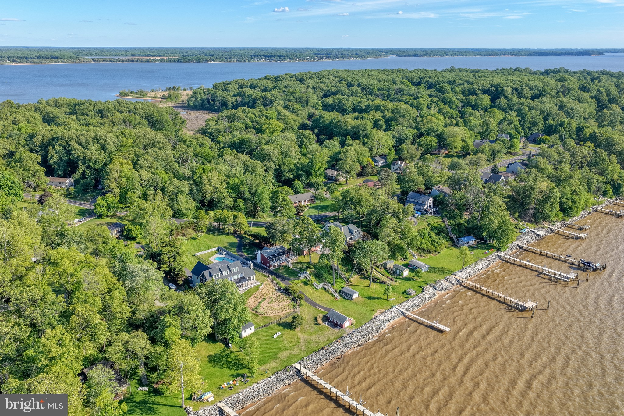 CHESAPEAKE ISLE - Residential