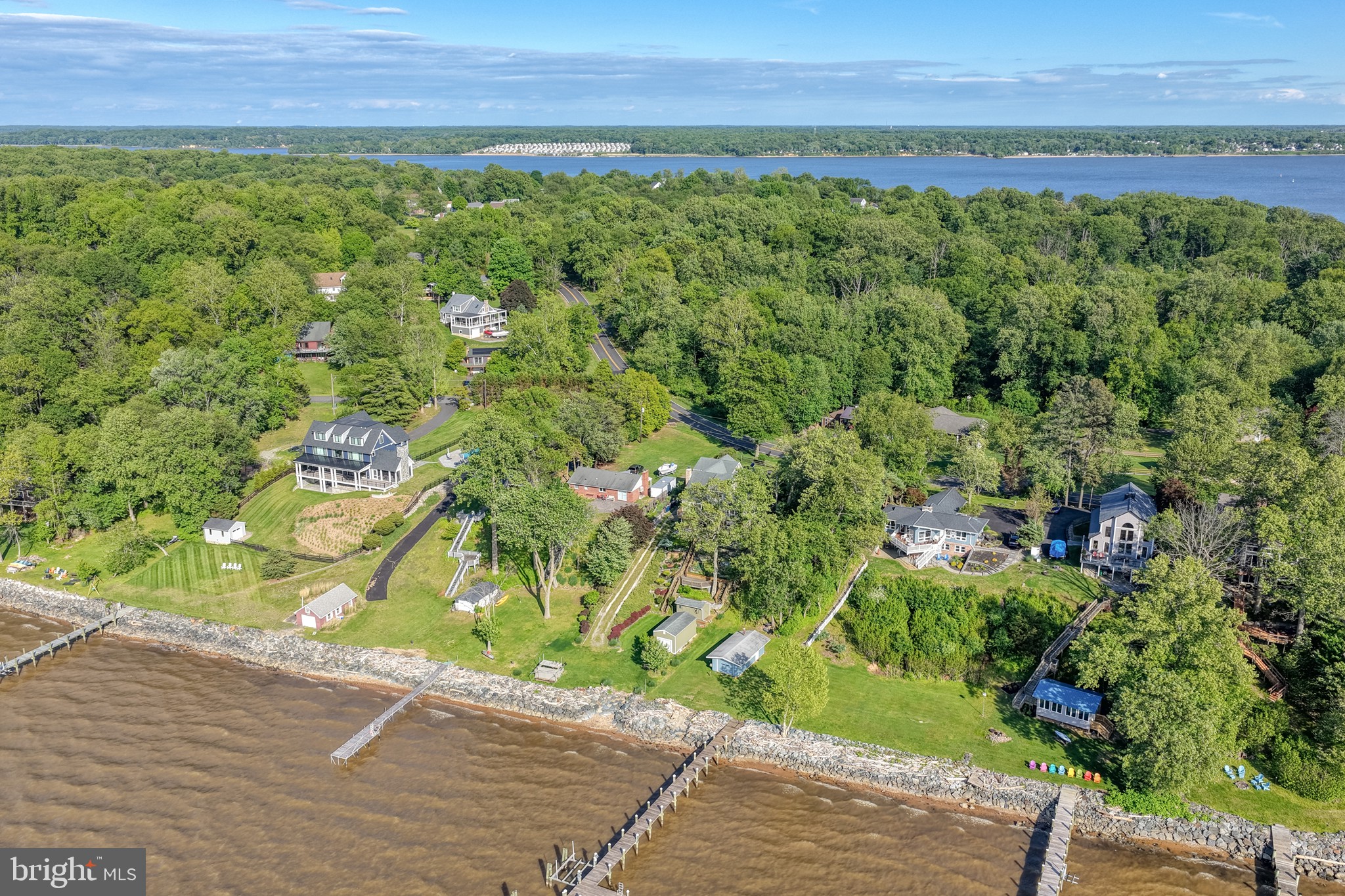 CHESAPEAKE ISLE - Residential