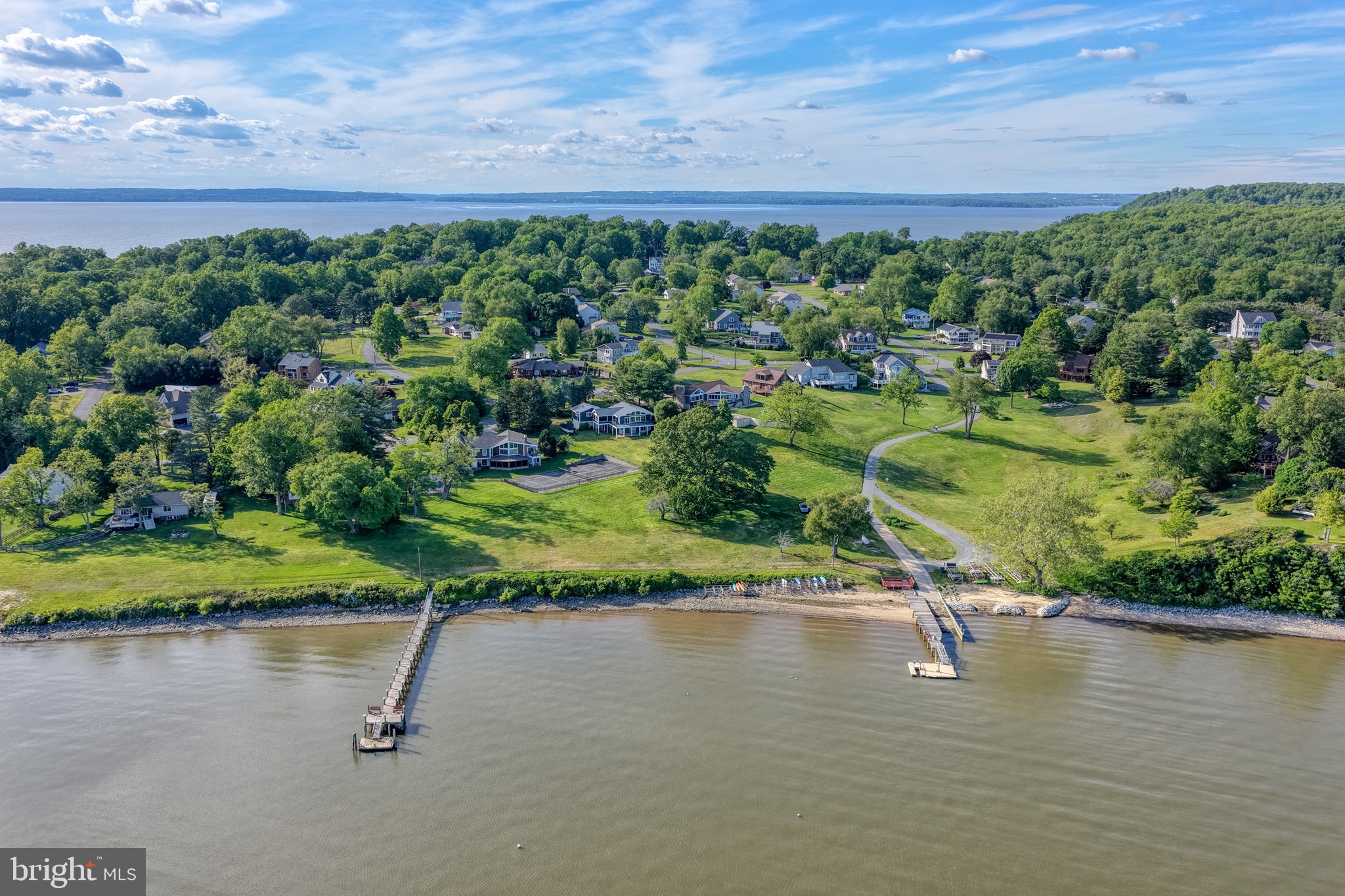CHESAPEAKE ISLE - Residential