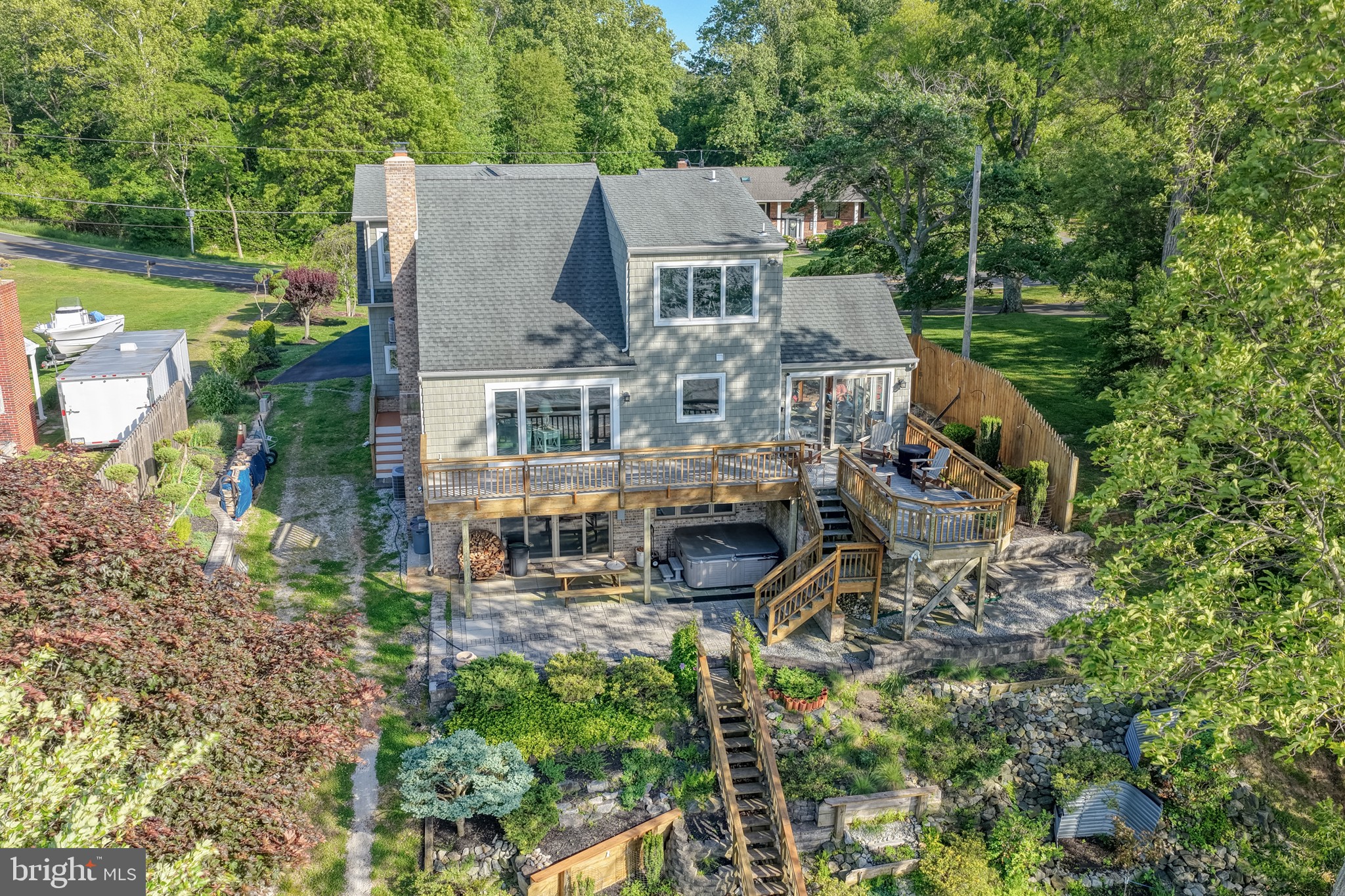 CHESAPEAKE ISLE - Residential