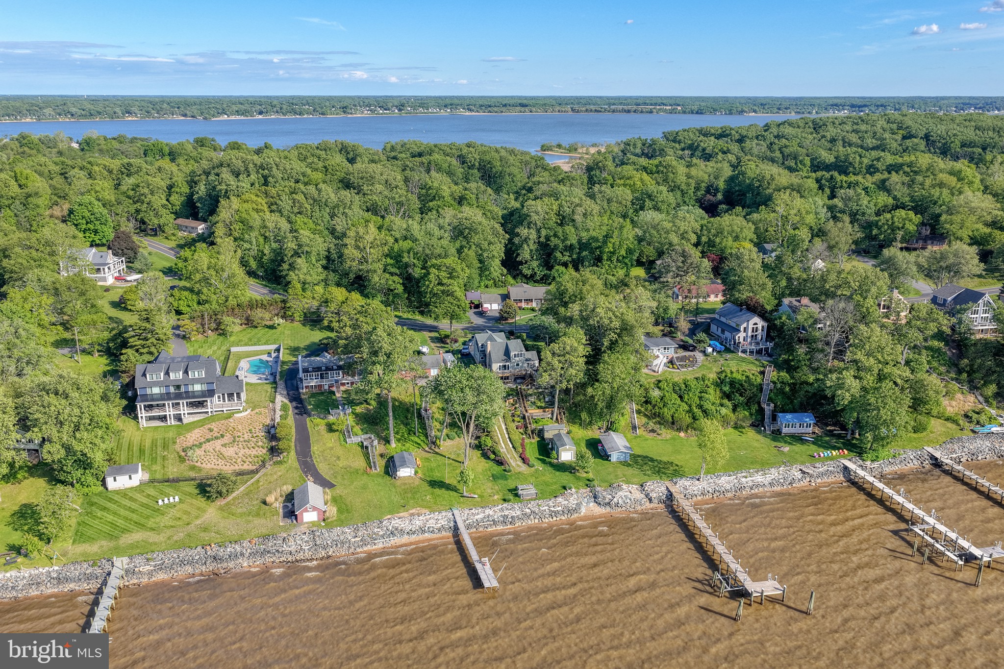 CHESAPEAKE ISLE - Residential