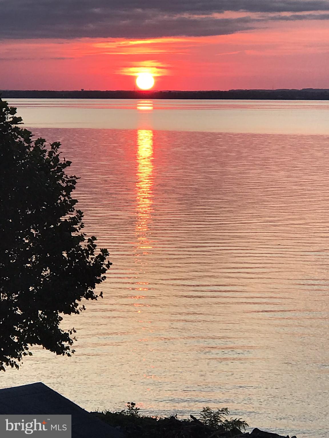 CHESAPEAKE ISLE - Residential