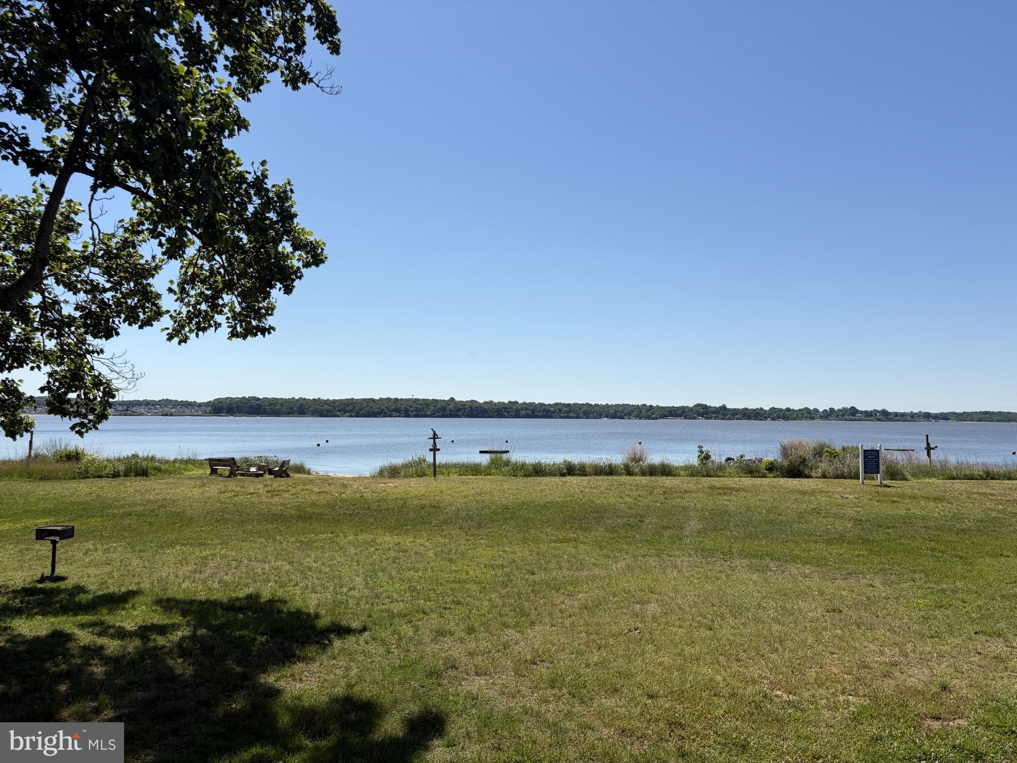 CHESAPEAKE ISLE - Residential