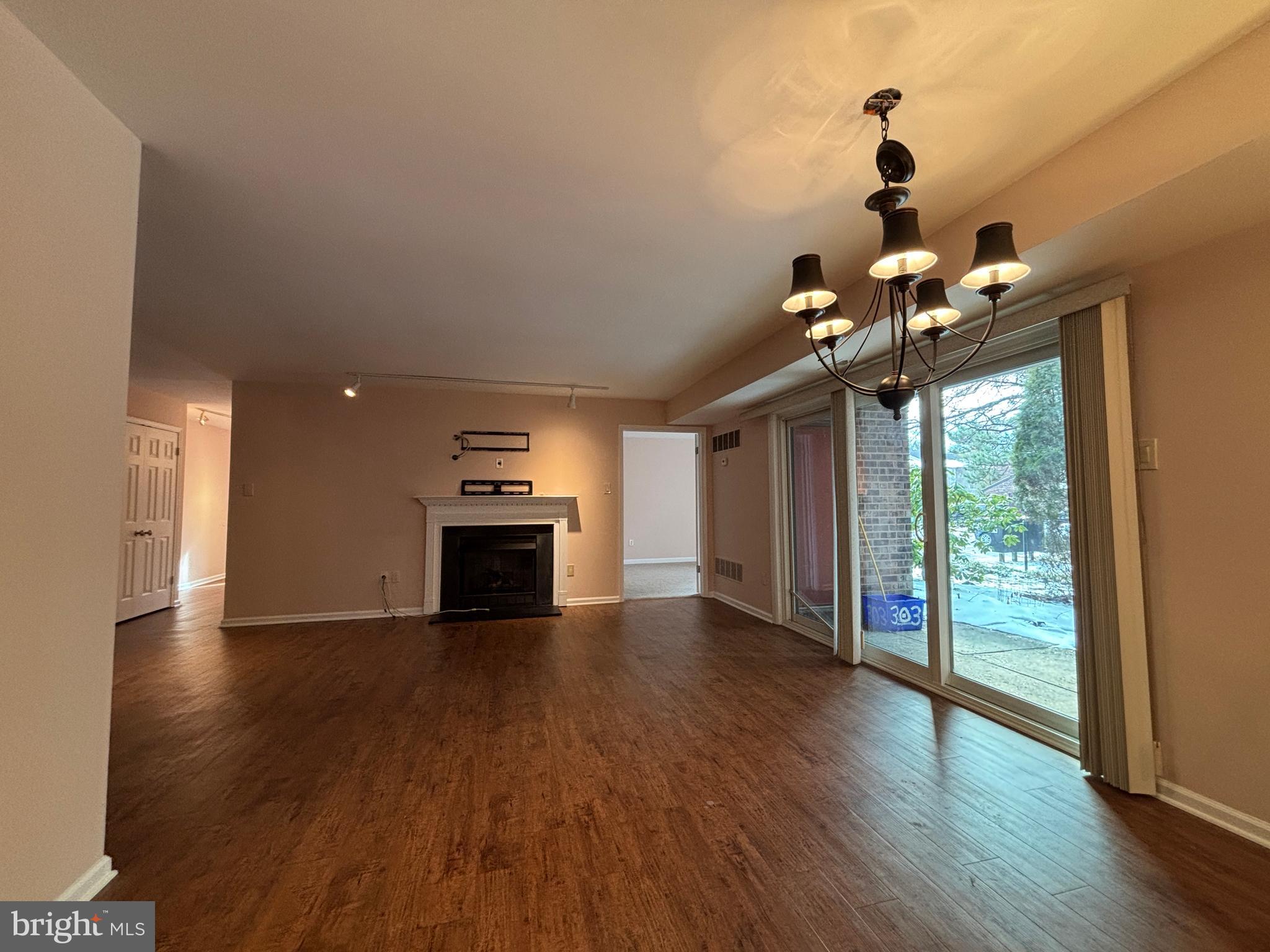 CHESTERBROOK - Residential
