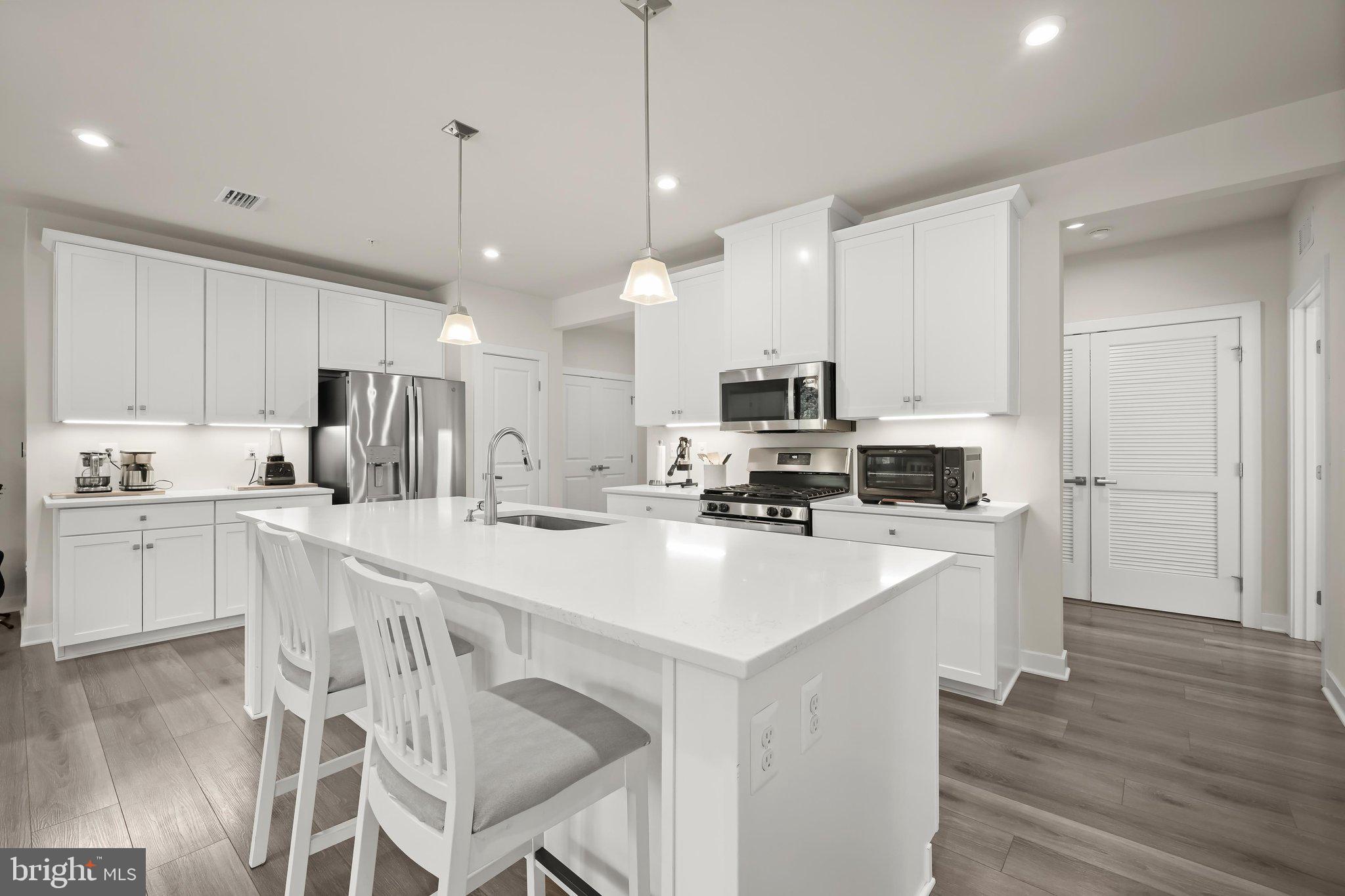 TURF VALLEY - Residential