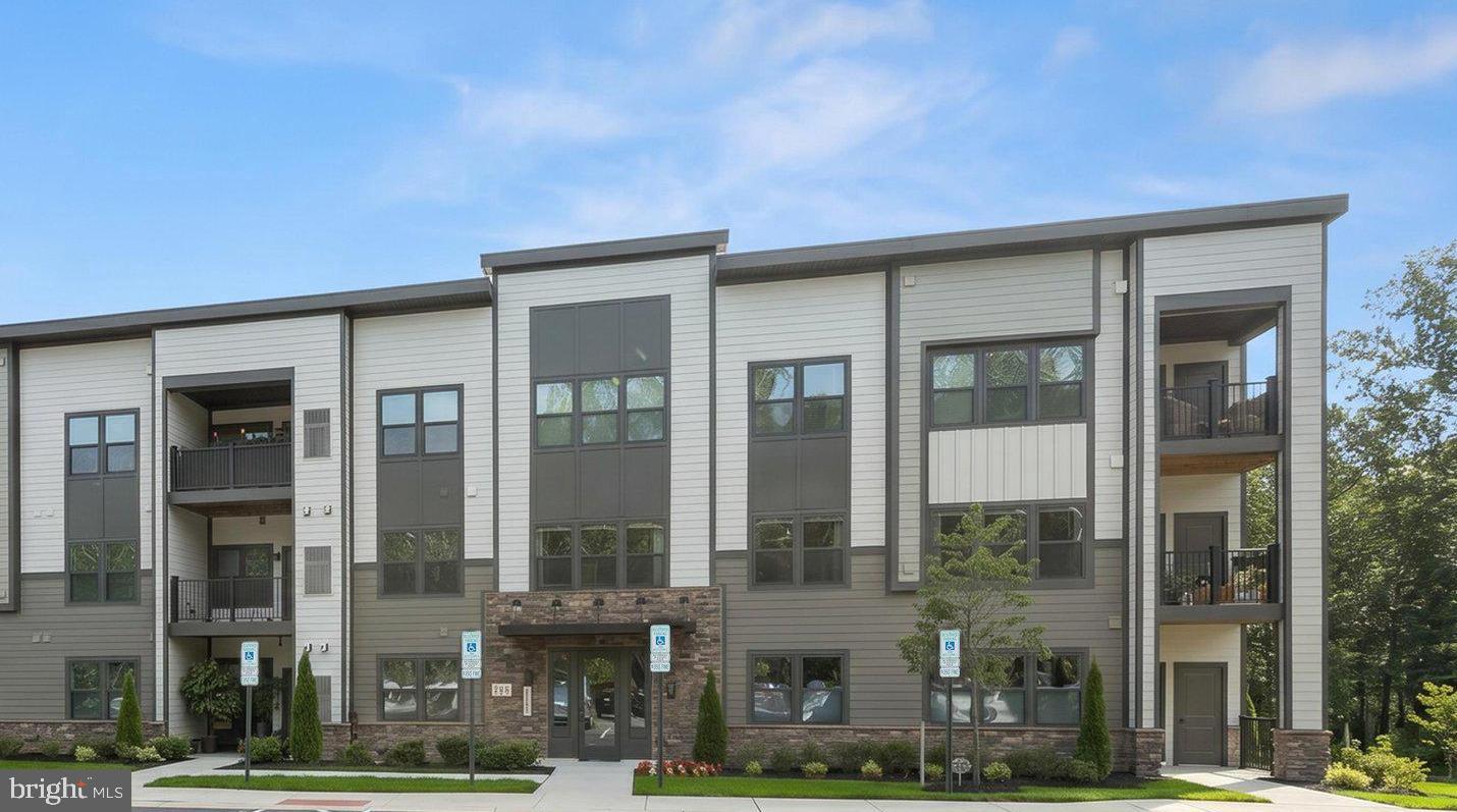 TURF VALLEY - Residential