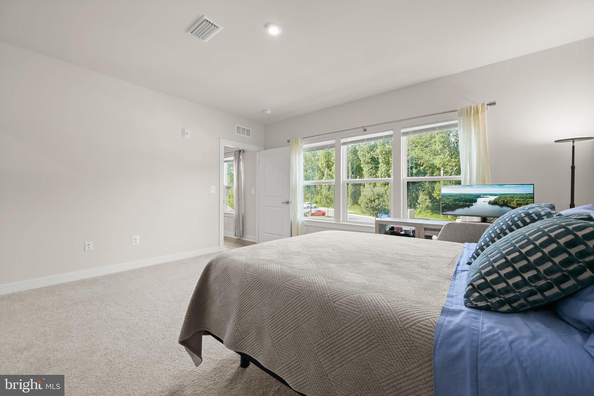 TURF VALLEY - Residential
