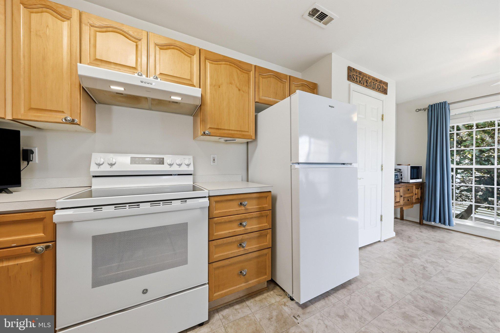 WHITTIER - Residential