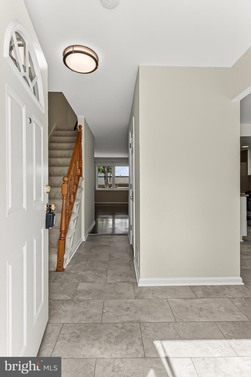 LAKEPOINTE - Residential