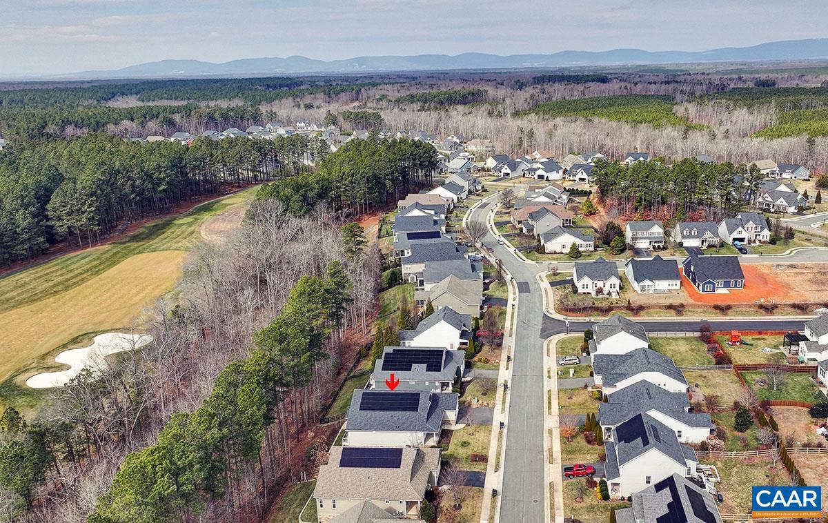 SPRING CREEK - Residential