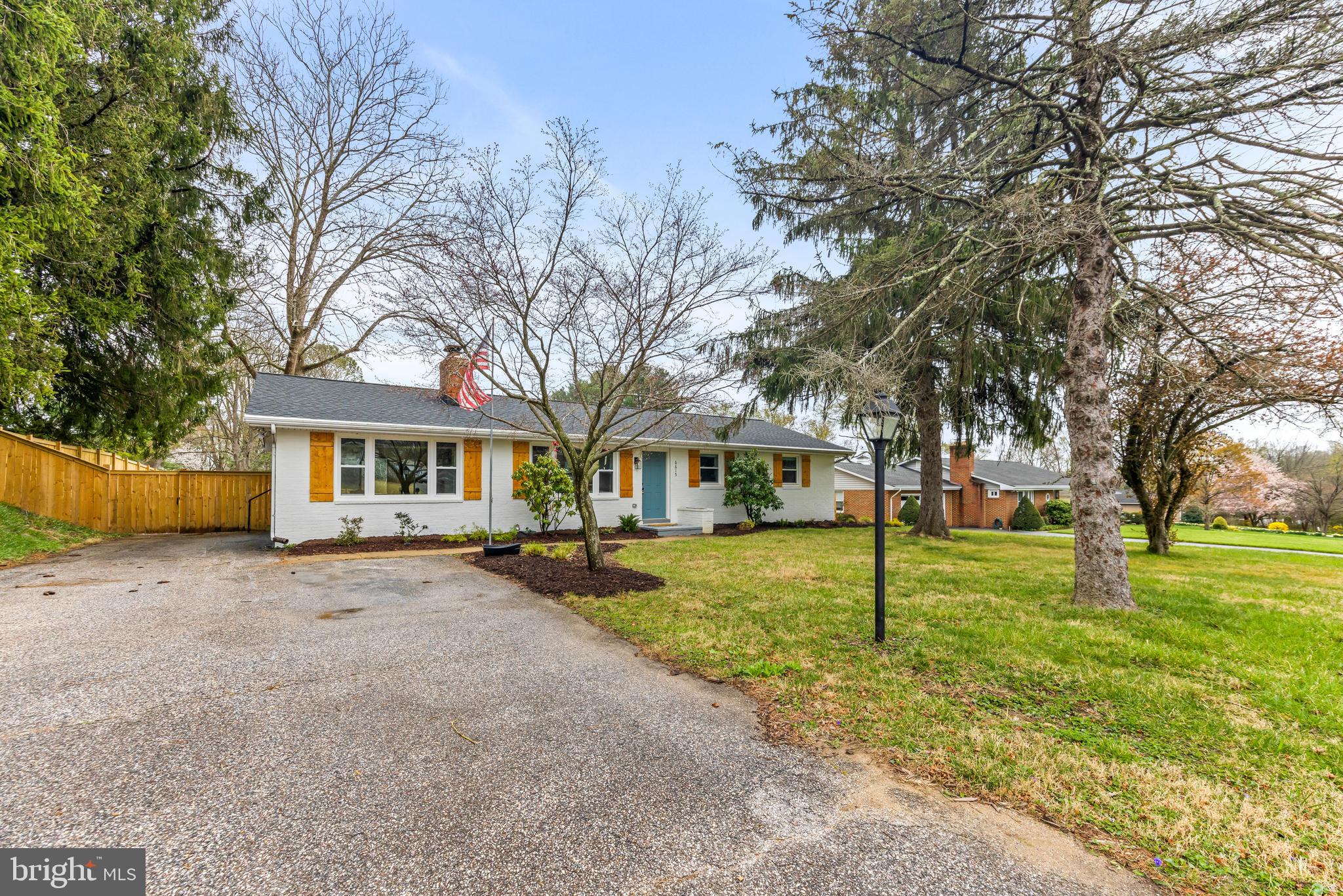 ELDERSBURG - Residential