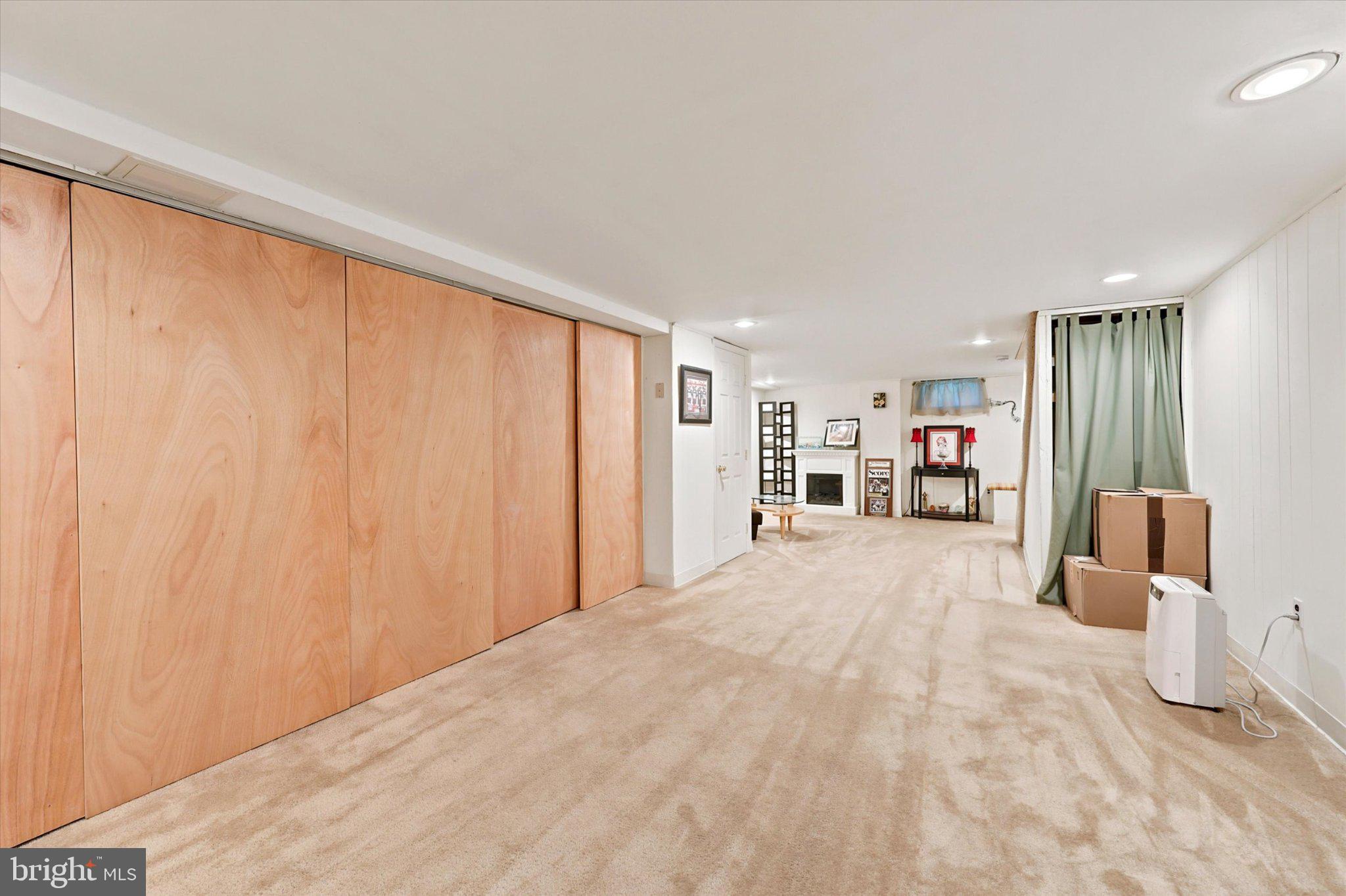 DELMAR VILLAGE - Residential