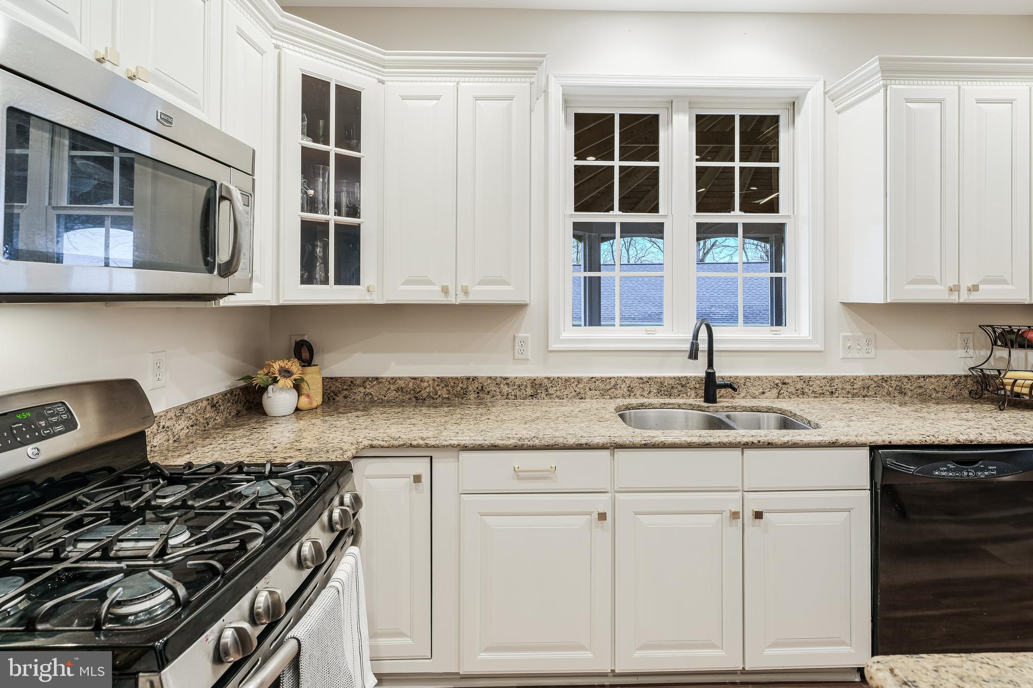 BOLINGTON ROAD - Residential