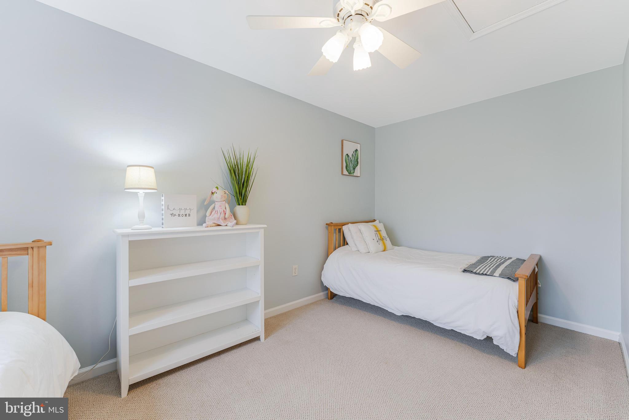 BOLINGTON ROAD - Residential