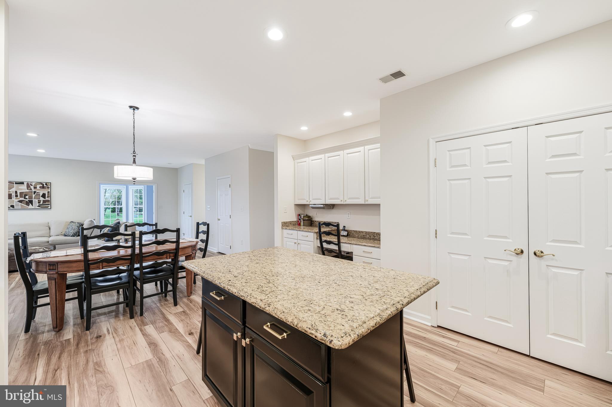 BOLINGTON ROAD - Residential