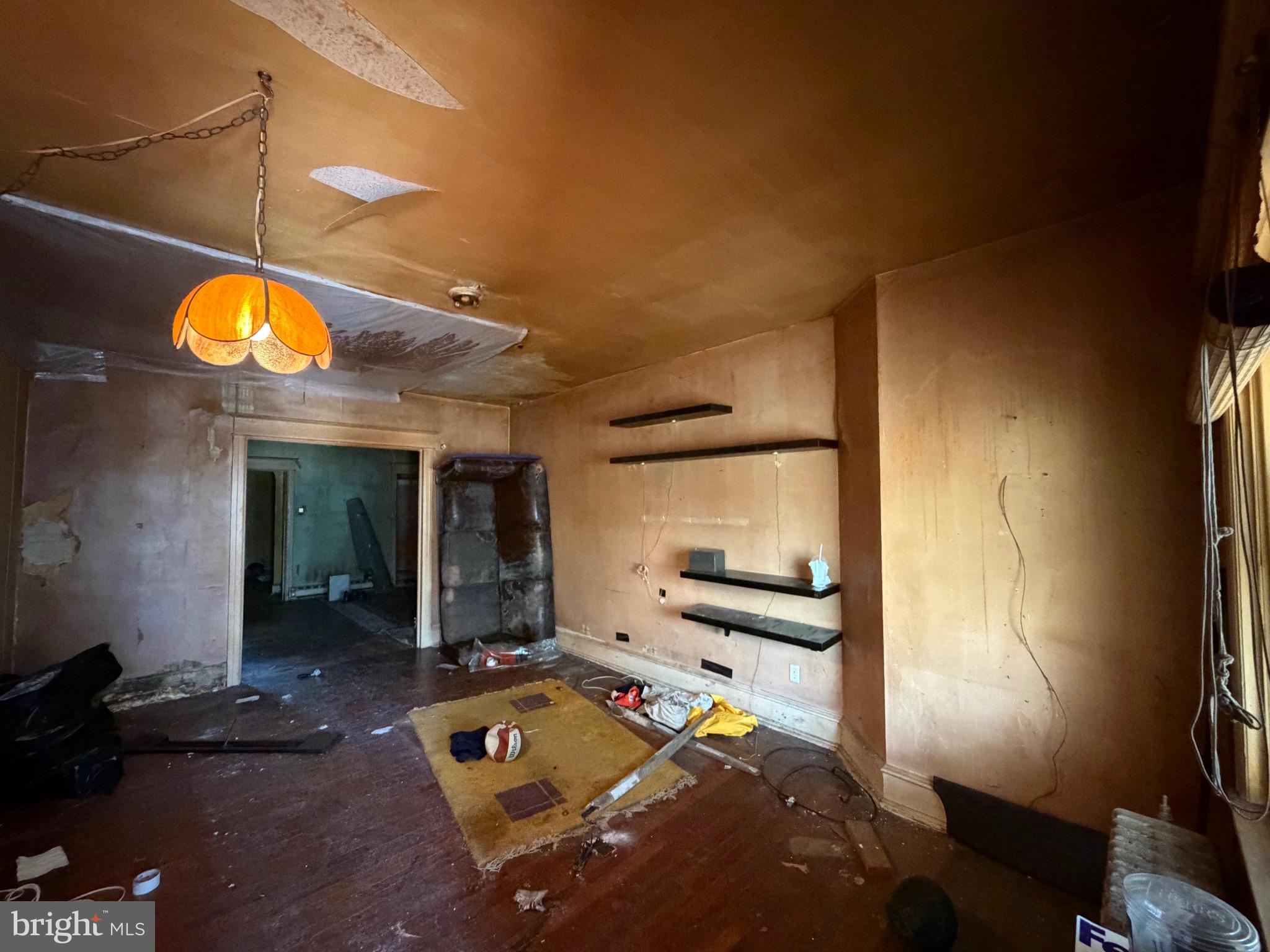COBBS CREEK - Residential