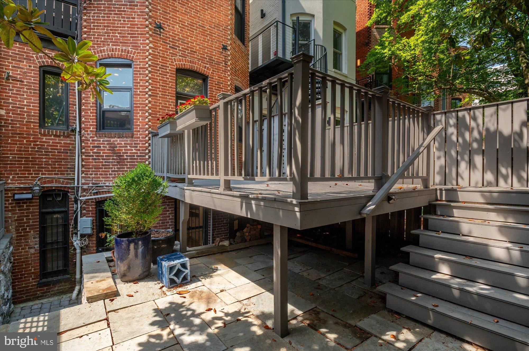 DUPONT - Residential