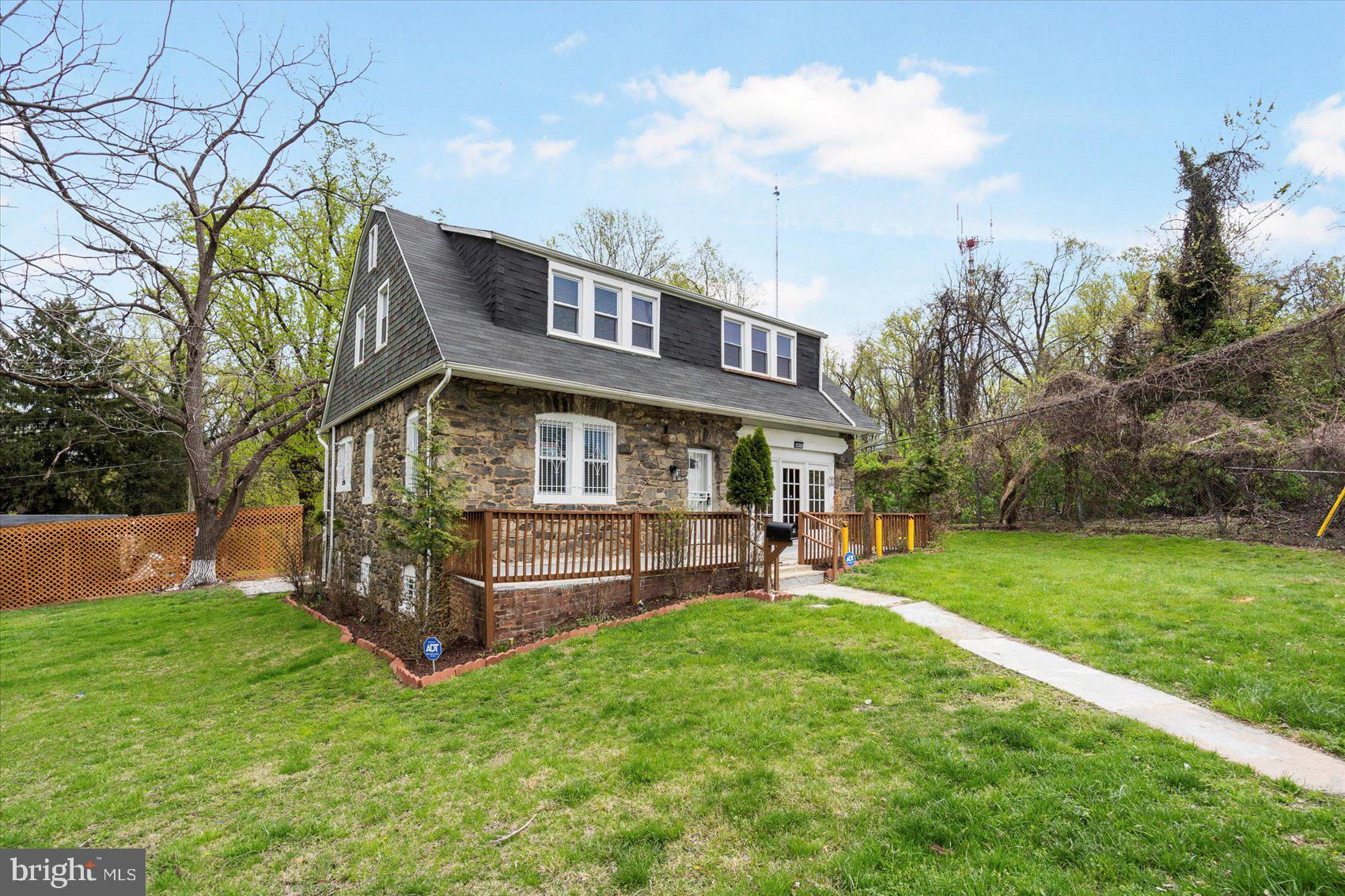 GREENSPRING - Residential Lease