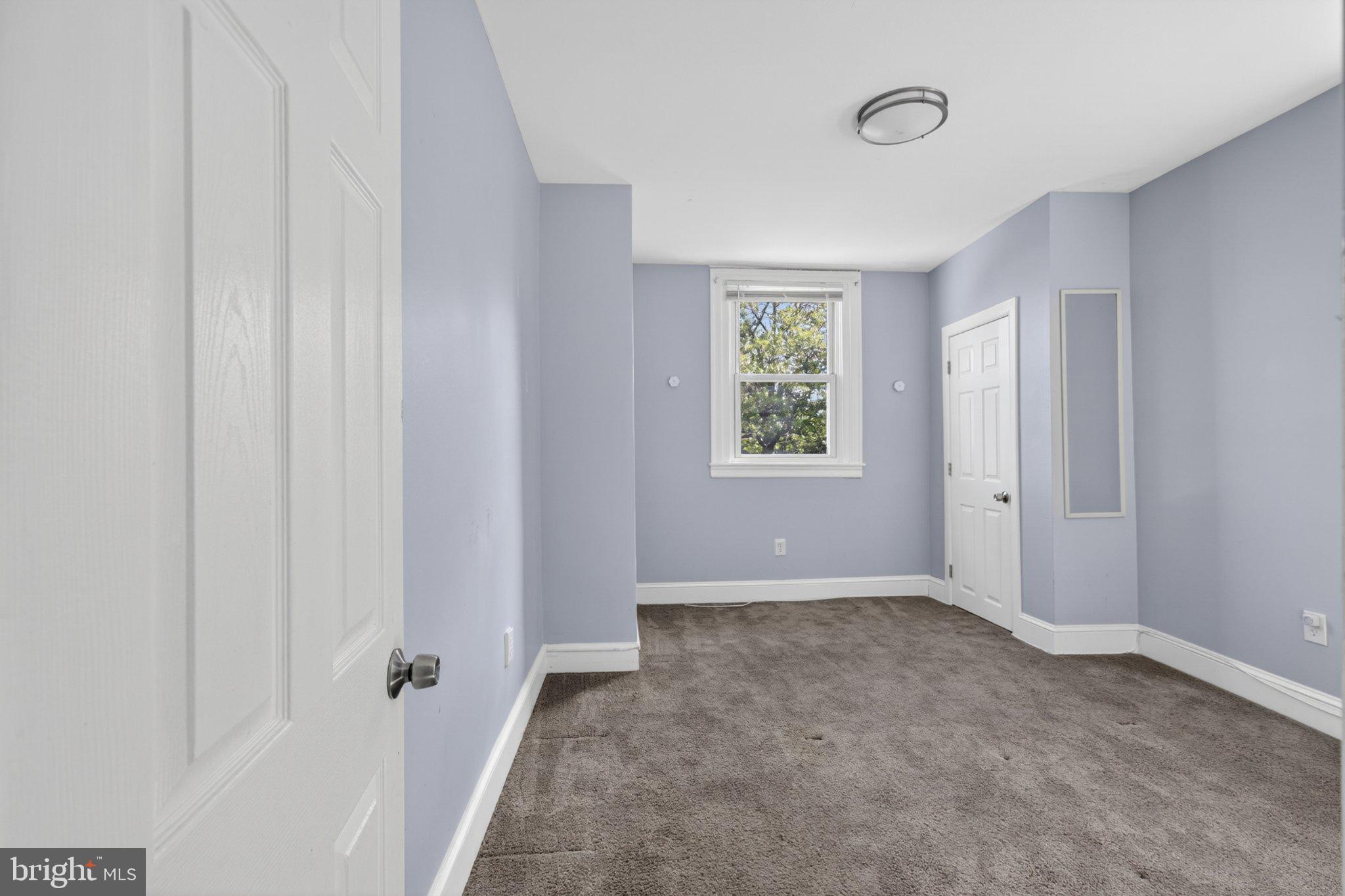 NORTHWOOD - Residential