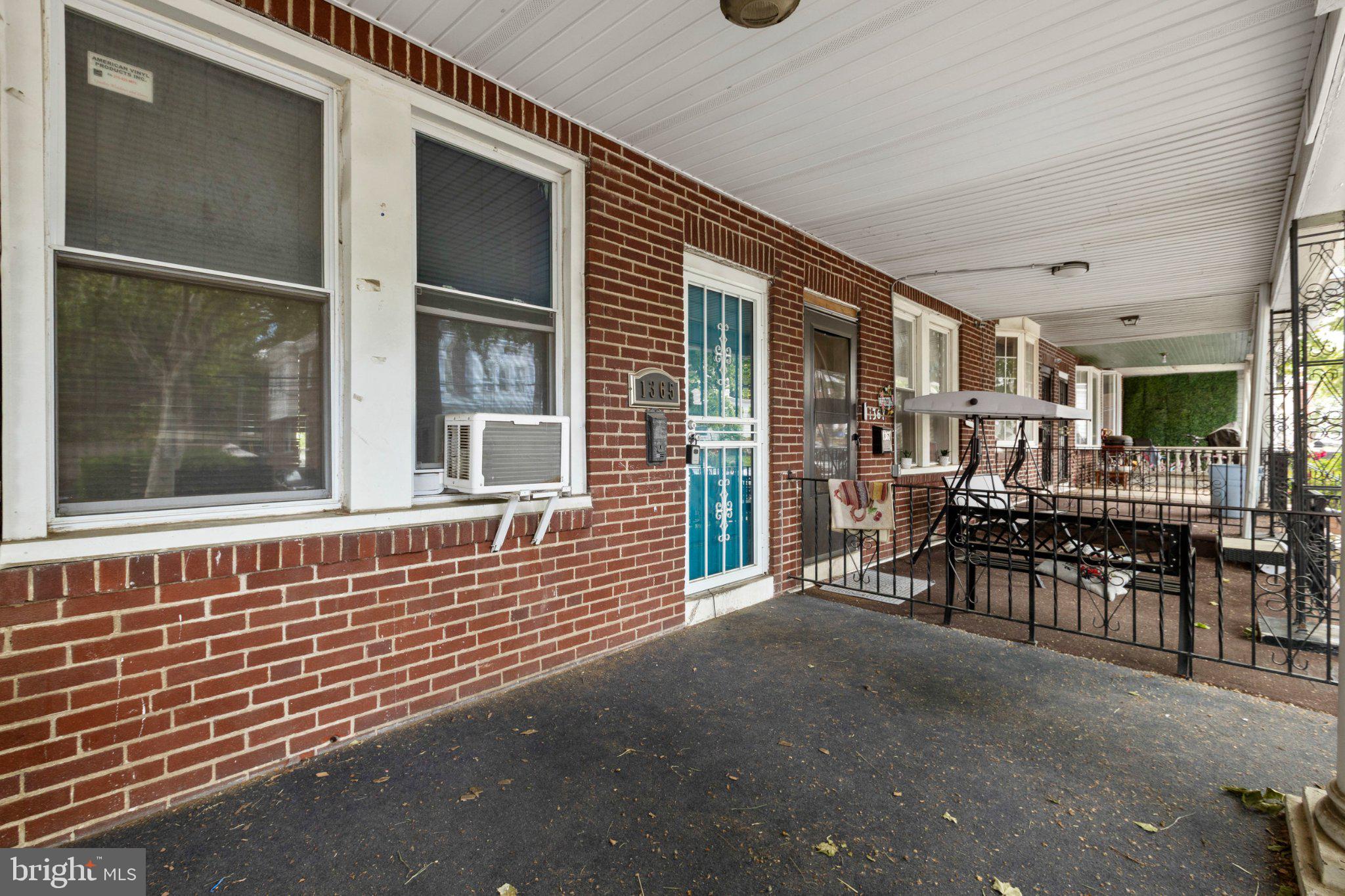 NORTHWOOD - Residential