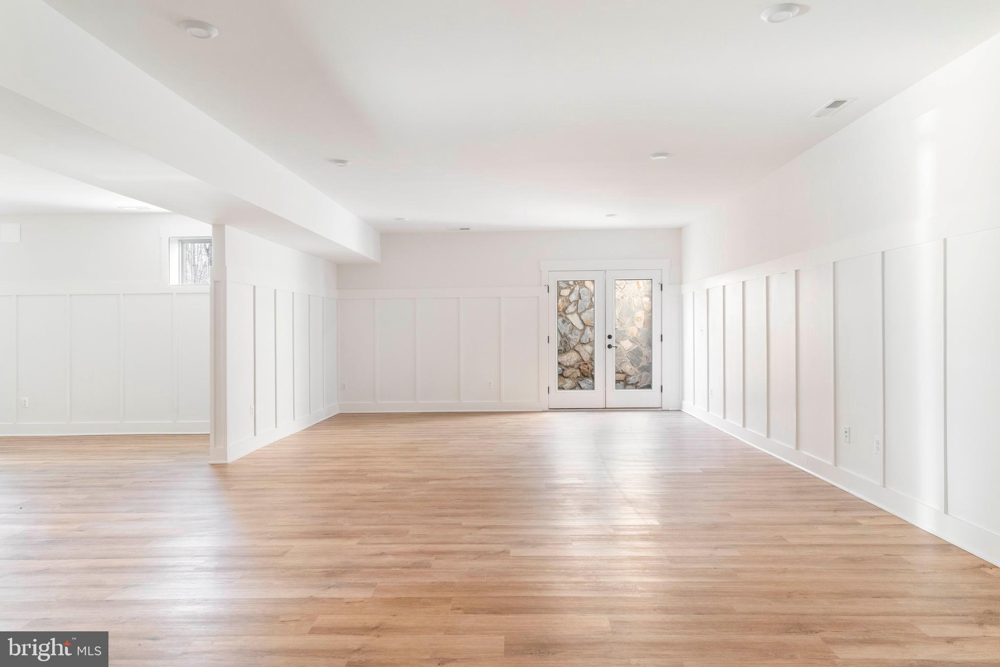 DAVIDSONVILLE - Residential